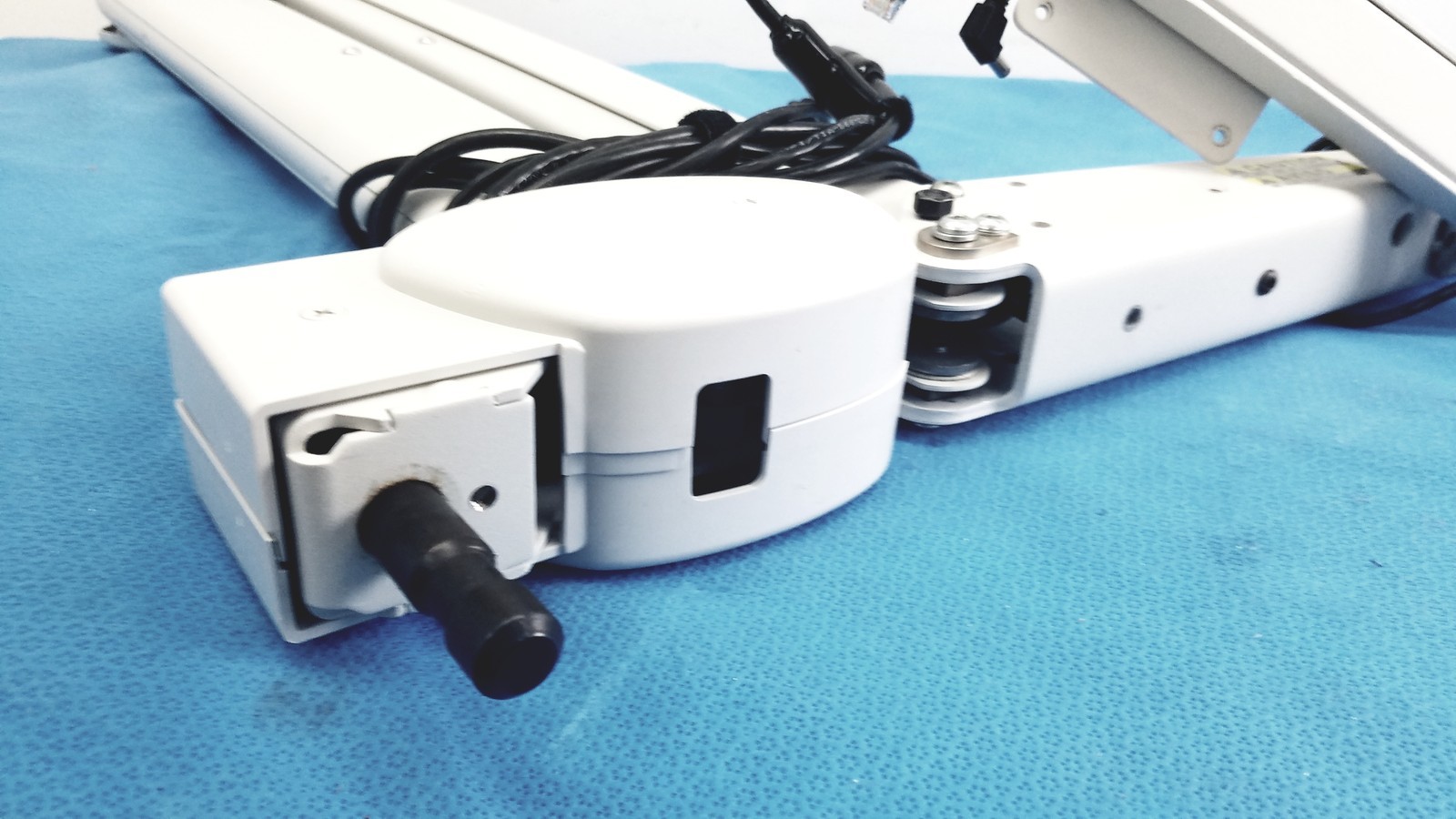 PDI Medical Monitor Mounting Arm with Adaptor and Cables