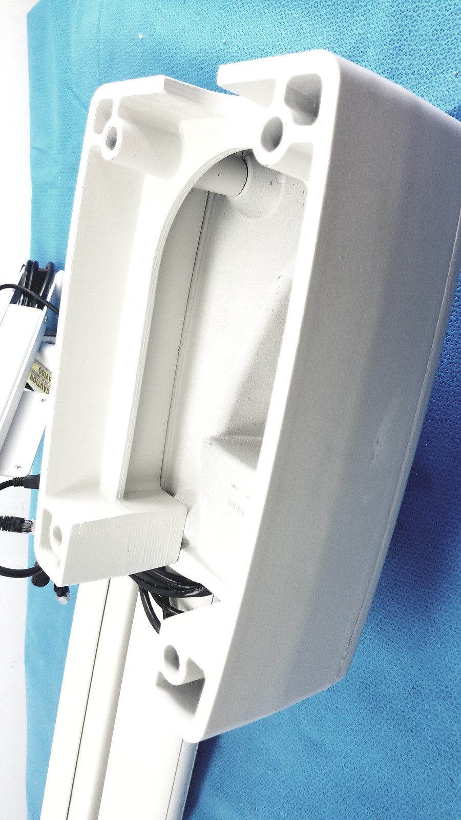PDI Medical Monitor Mounting Arm with Adaptor and Cables