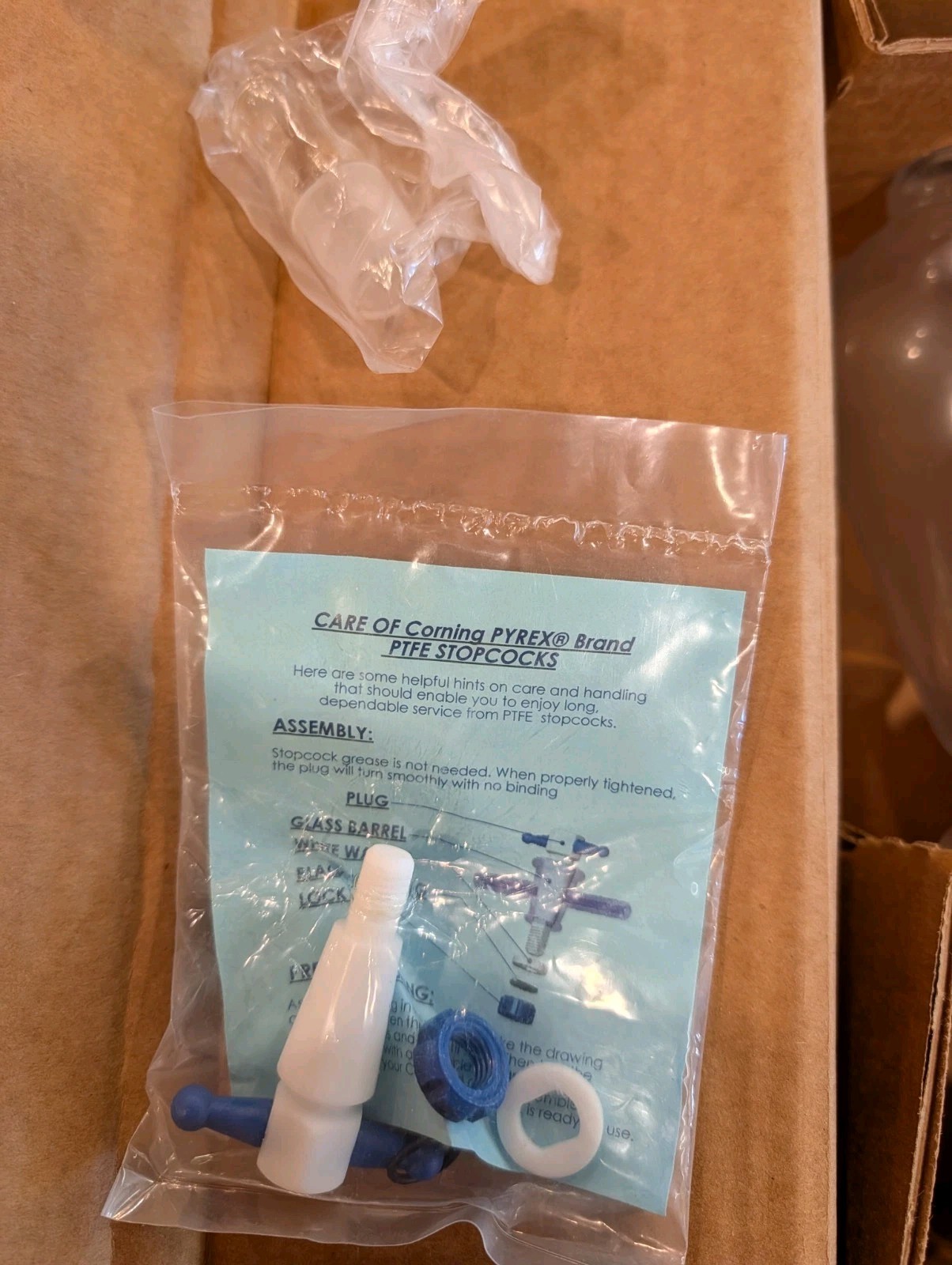 CORNING / CHEMGLASS – Pyrex Plus 250 mL Squibb Separatory Funnel