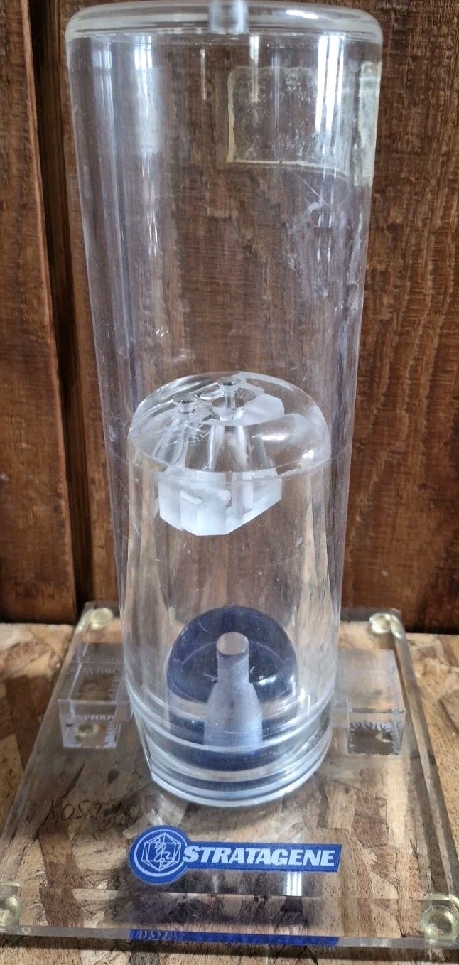 Stratagene Polycarbonate Isolation Chamber 3″ Diameter 9.5″ High