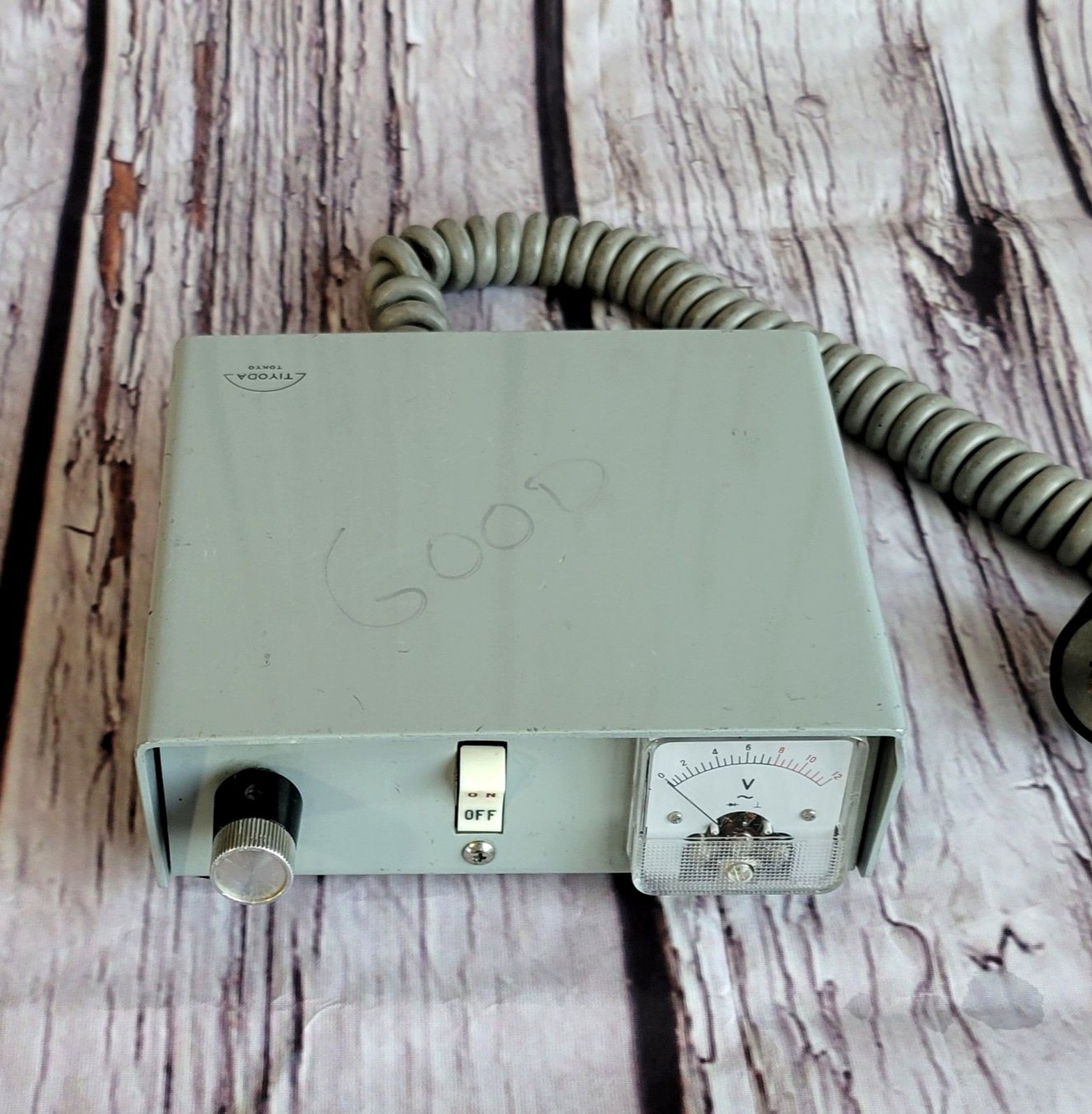 Vintage Tiyoda Tokyo power supply unit laboratory microscopes 120 VAC 0-11