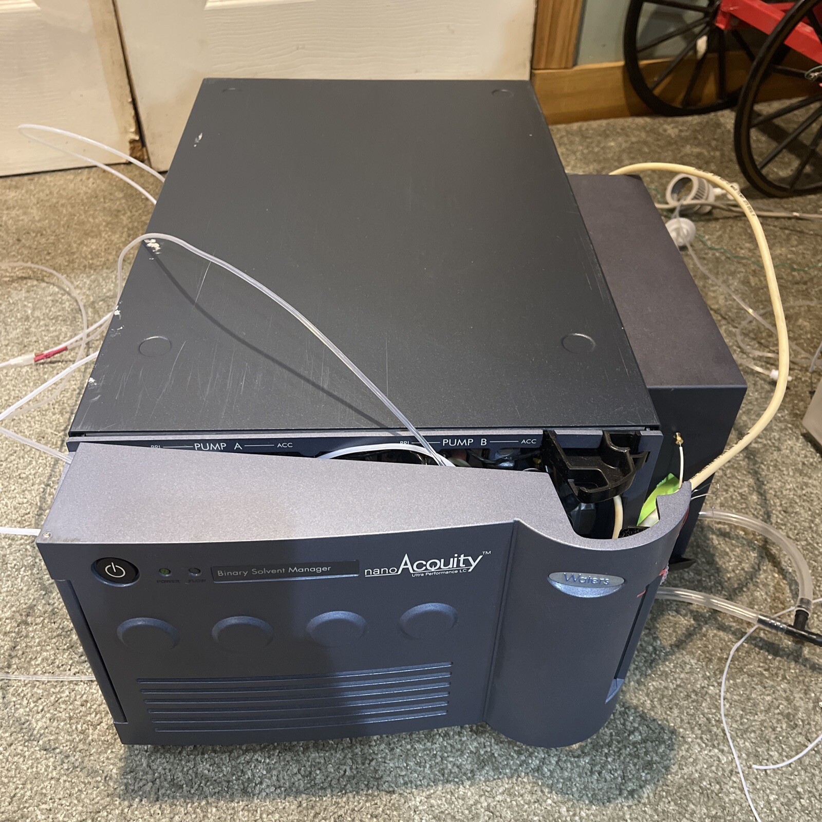 Waters Nano Acquity Binary Solvent Manager Excellent Condition!