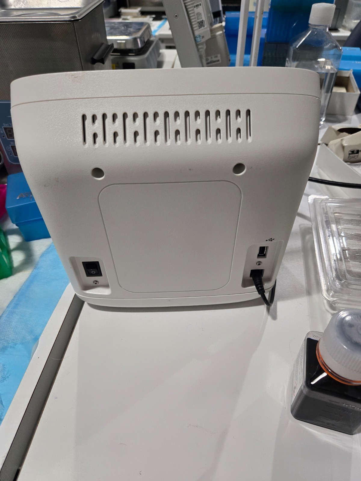 Invitrogen Countess II Automated Cell Counter – Thermo Refurbished
