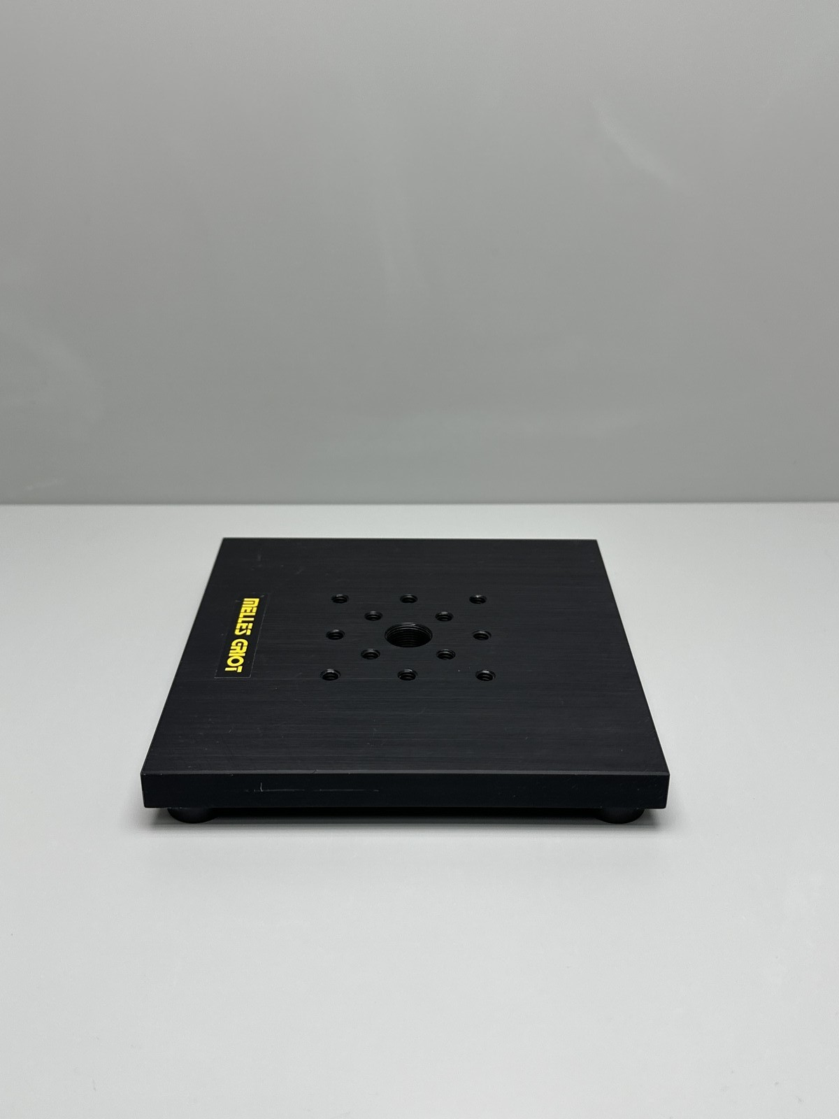 Melles Griot Unknown Platform, 6″ x 6″ x 1/2″ Thick, 1/4-20 Holes