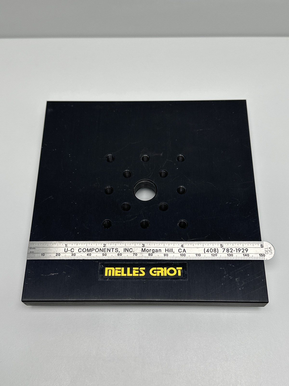 Melles Griot Unknown Platform, 6″ x 6″ x 1/2″ Thick, 1/4-20 Holes