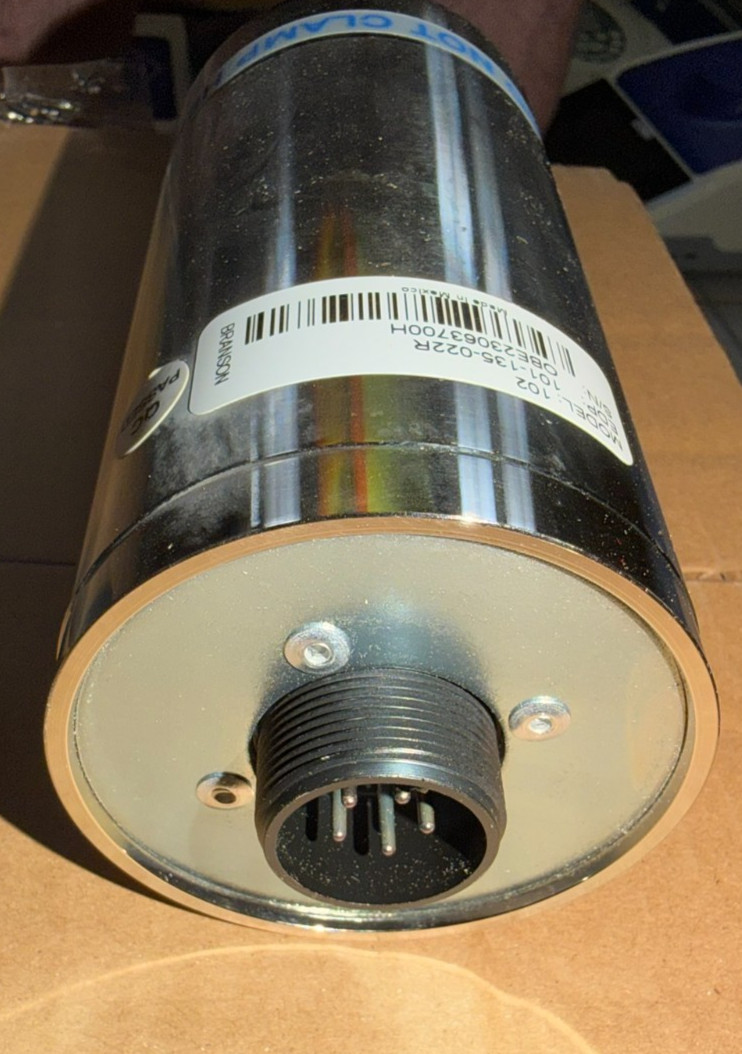 NEW OPEN BOX Branson Model 102 Ultrasonic Converter 101-135-022R Sonifier 250/45