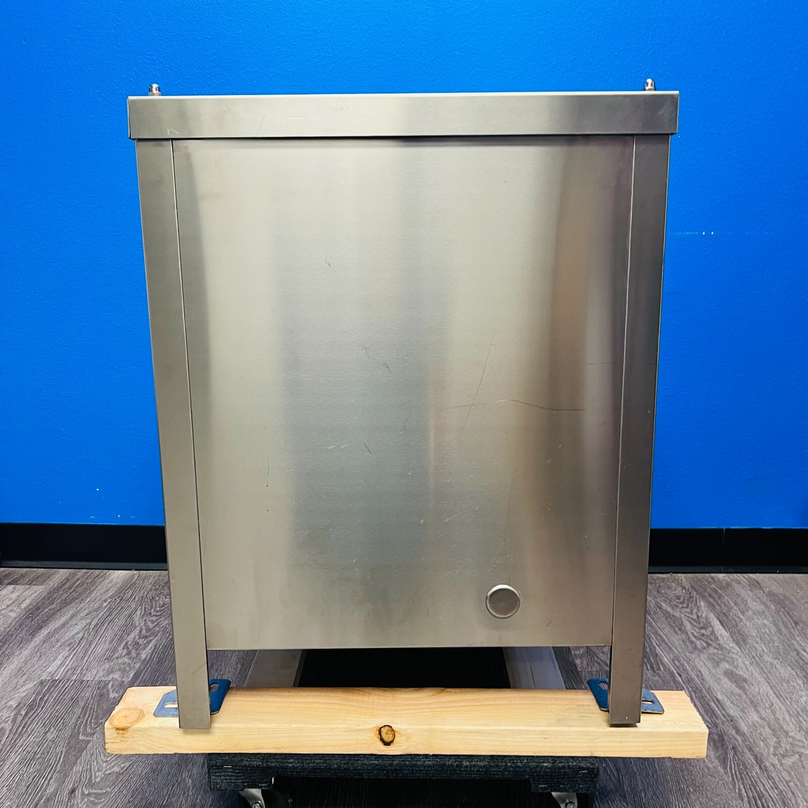 Block 12.5kVA Isolating Transformer 480-220 Input With Stainless Steel Enclosure