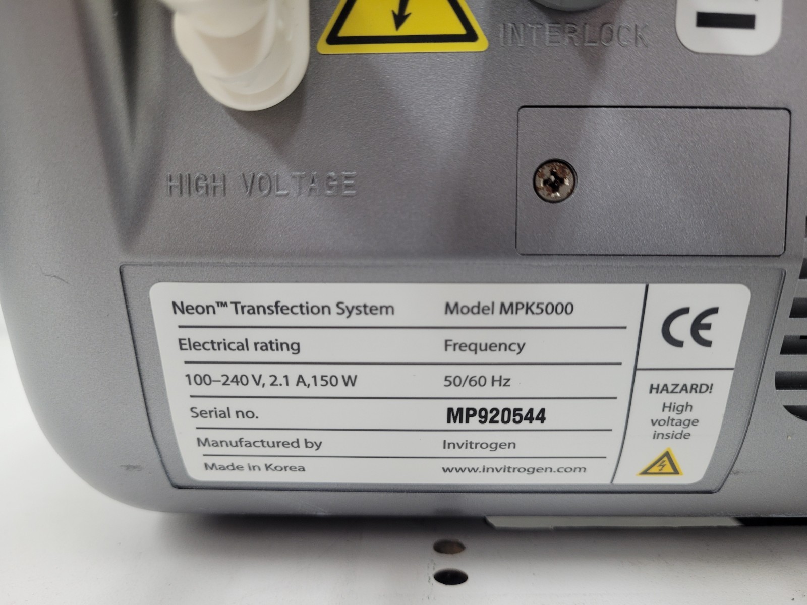 Invitrogen Neon Transfection System with Pipette Station MPK5000