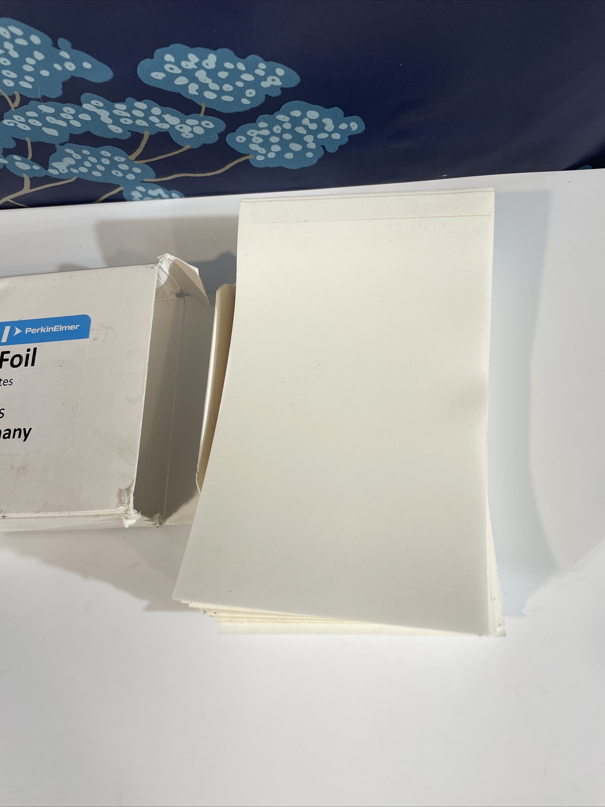Perkin Elmer Sealing Foil for 96 Well Plates CMG-888 100 Pieces Made in Germany
