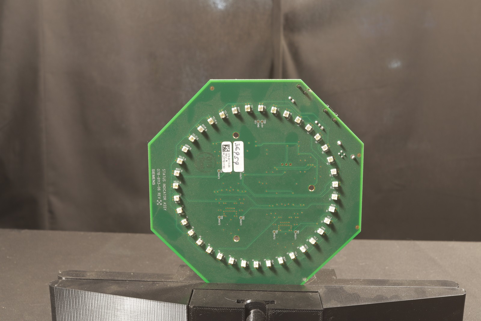 Siemens ADVIA Centaur XP Status Indicator PCB 078DB113-06 Rev A