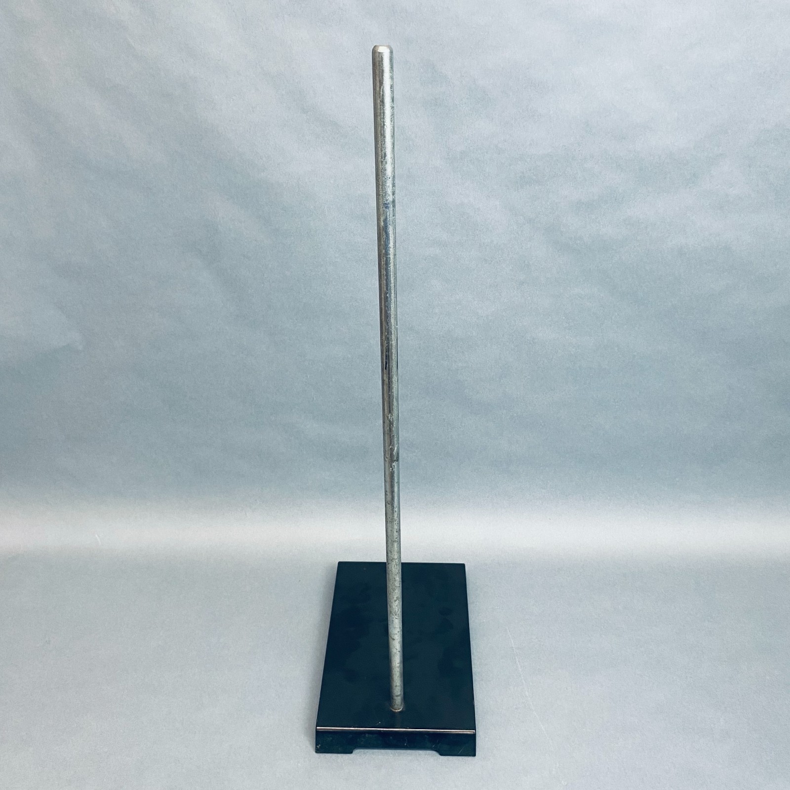 Humboldt Heavy Duty Lab Stand 6 X 10 in. with Post 1/2 X 24 in.