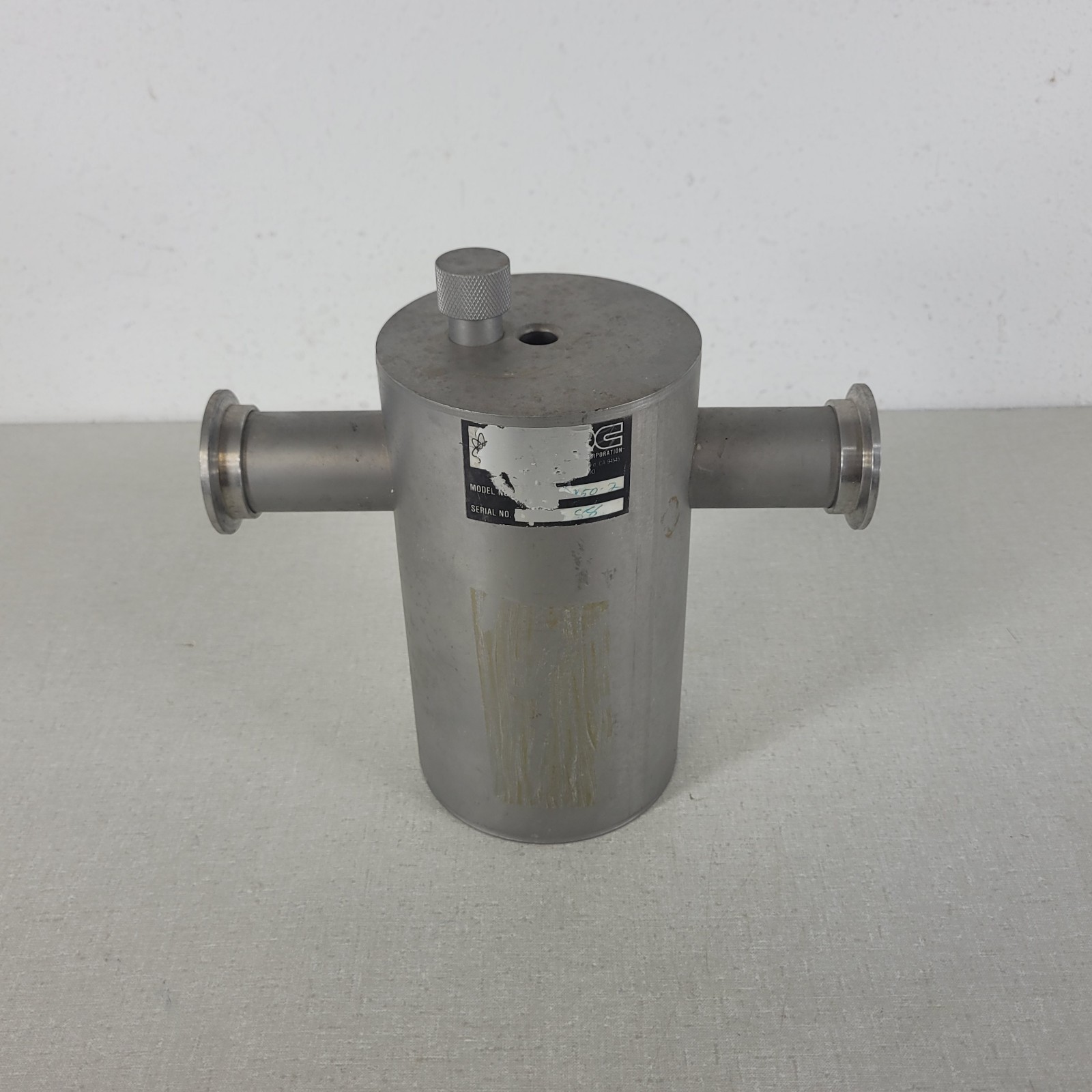 MDC KMST-150-2 Molecular Sieve Foreline Trap KF40 Stainless Steel Vacuum Pump