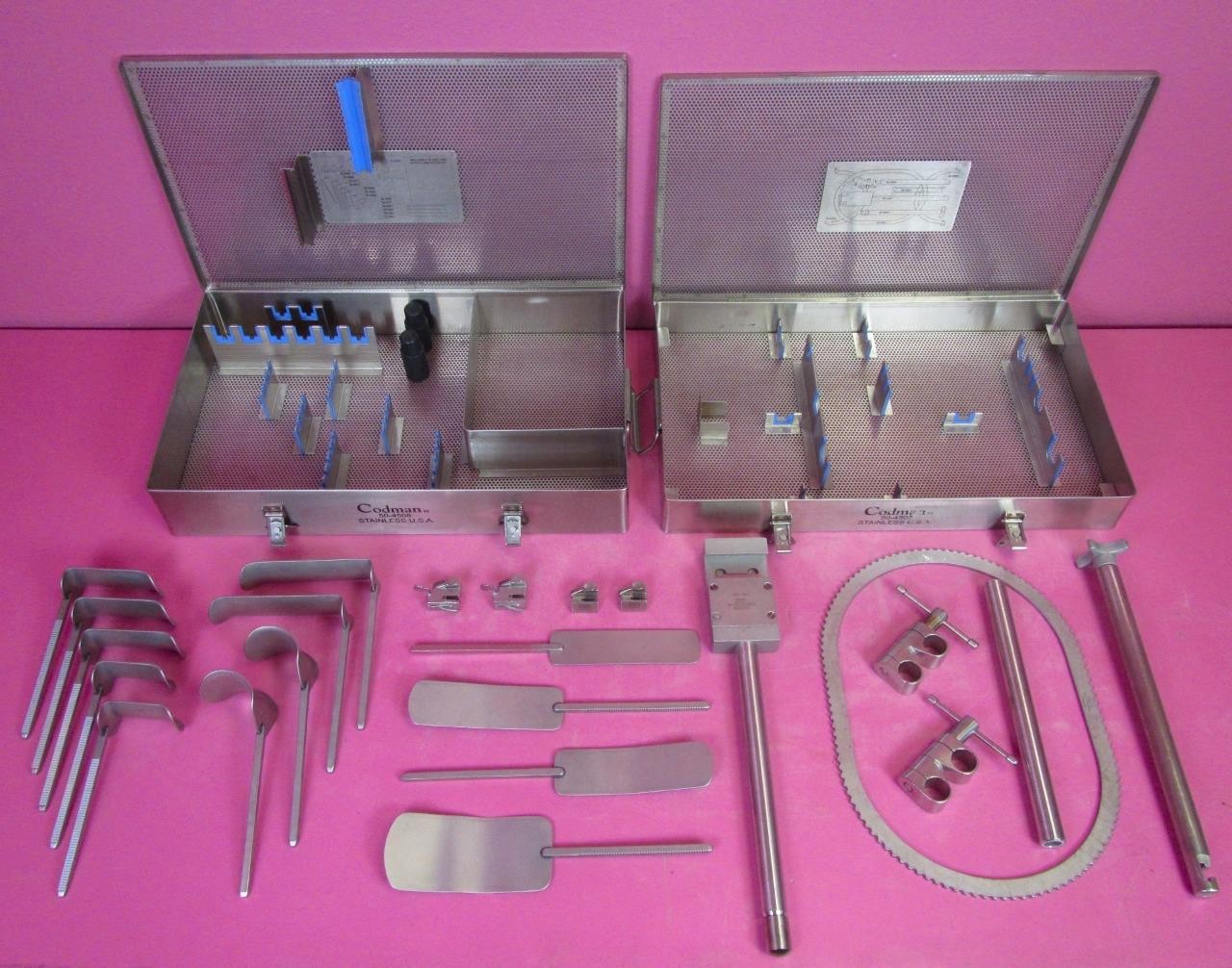 Codman Bookwalter Retractor System w/ Mount, Blades, Oval Ring, Ratchets & Cases