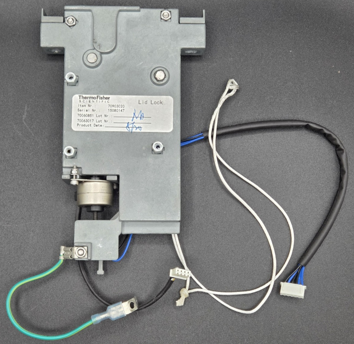 Thermo Fisher Scientific Lid Lock Latch Assembly Sorvall ST8 Centrifuge 70903020
