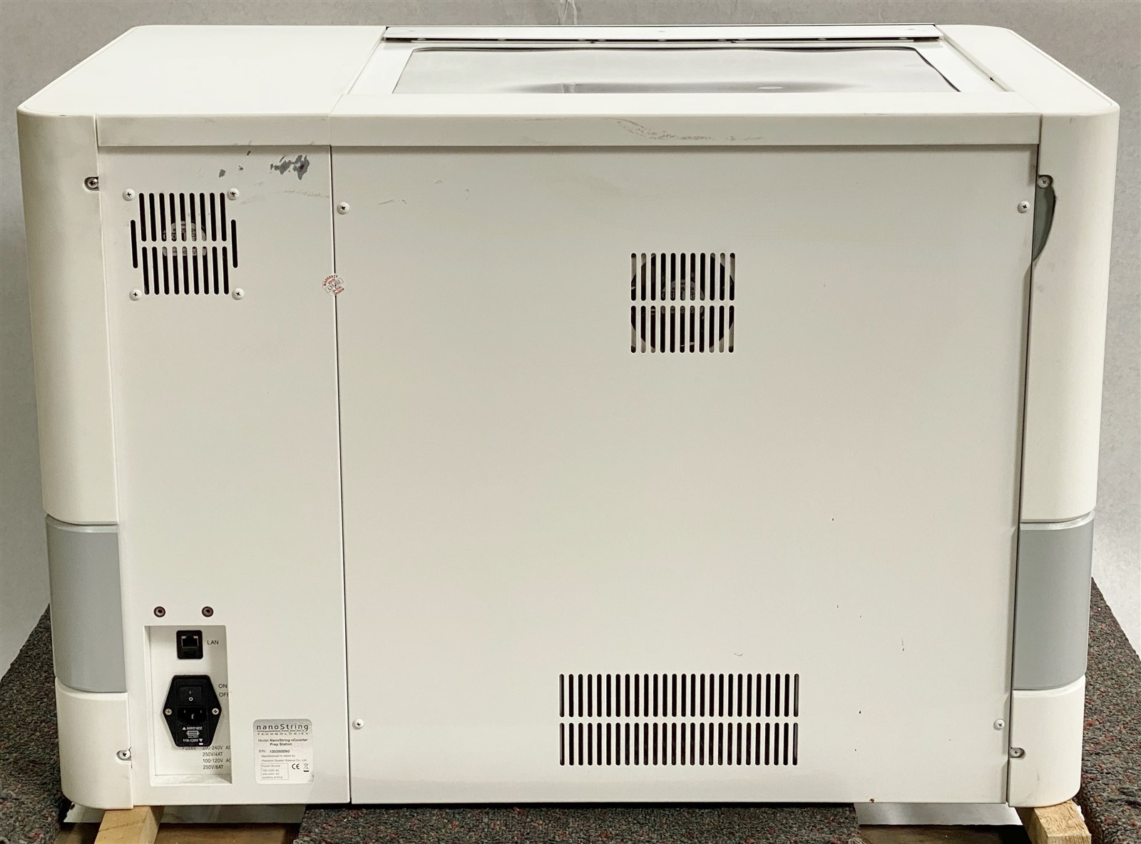 NanoString Technologies nCounter Lab Analysis System Prep Station Unknown