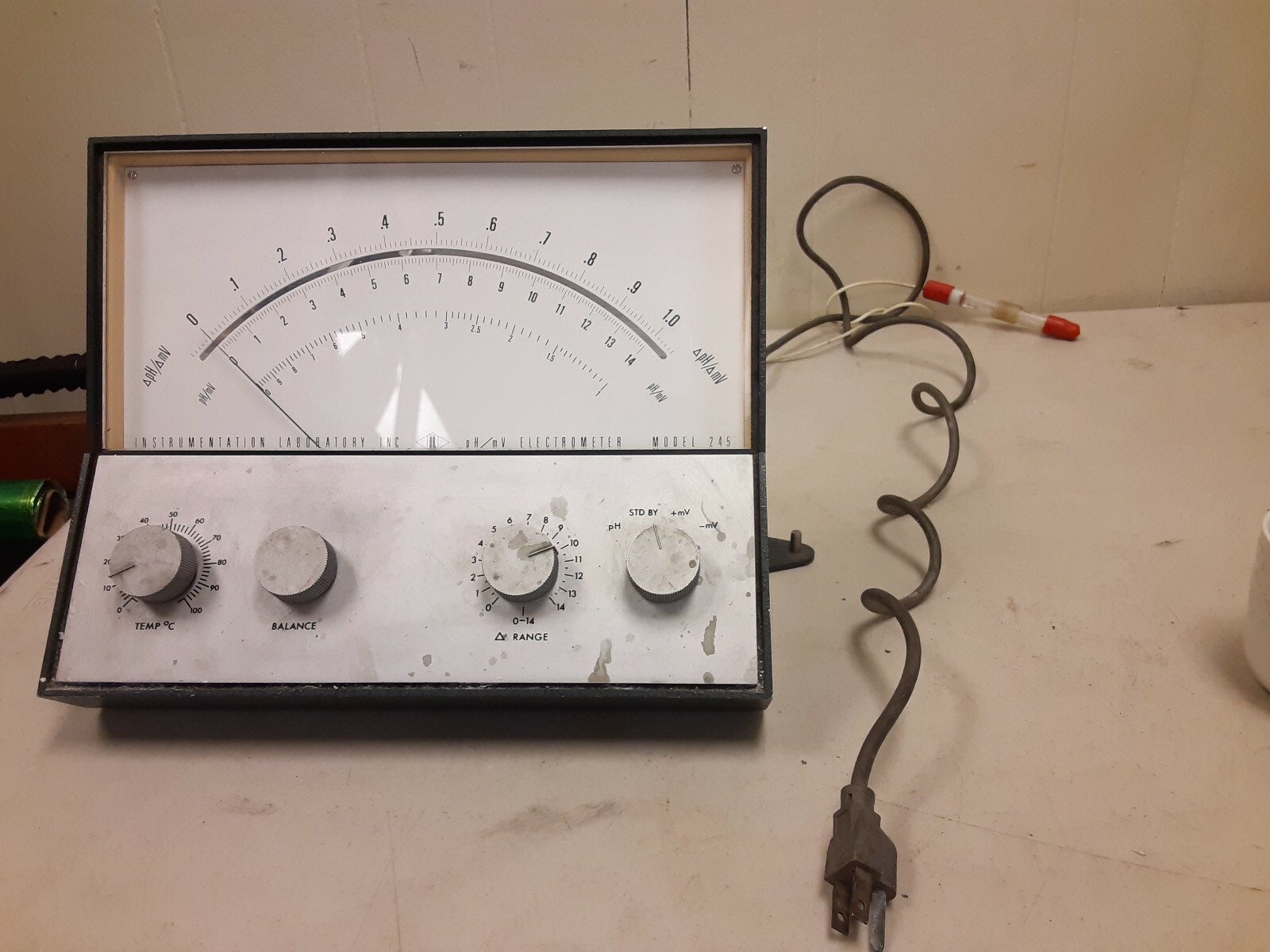 Instrumentation laboratory Model 245 pH/mV Electrometer Scientific Equipment