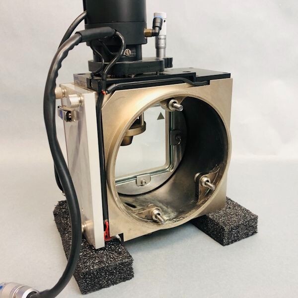 Waters Ion Source Enclosure Assembly with ESI probe for Micromass LCT