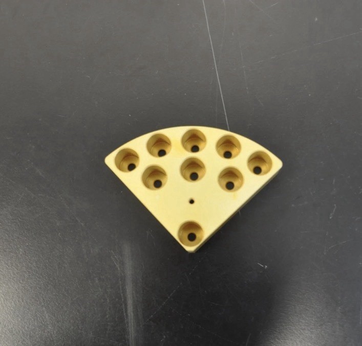 Chemglass 9-Place Pie Wedge for 1 Dram (4 ml) Vials, #CG-1991-P-13