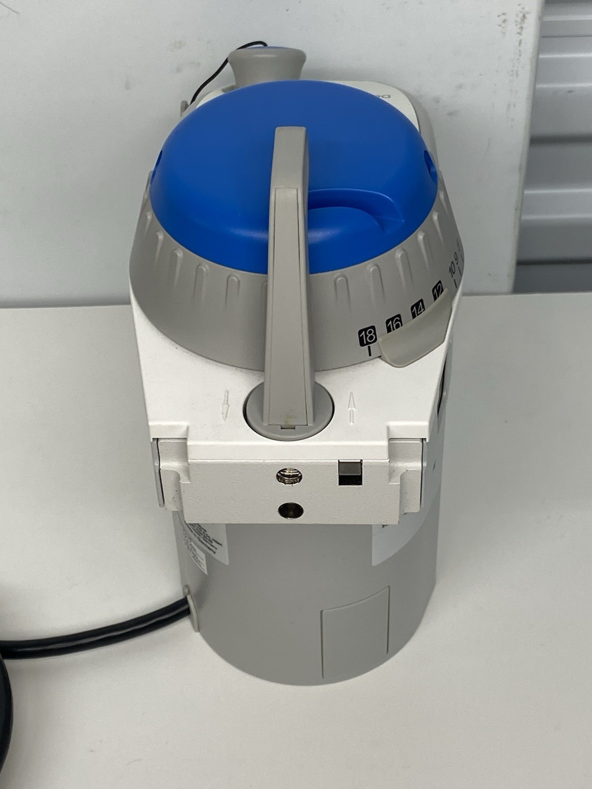 Drager D-Vapor 3000 Desflurane Hospital Grade Anesthesia Vaporizer