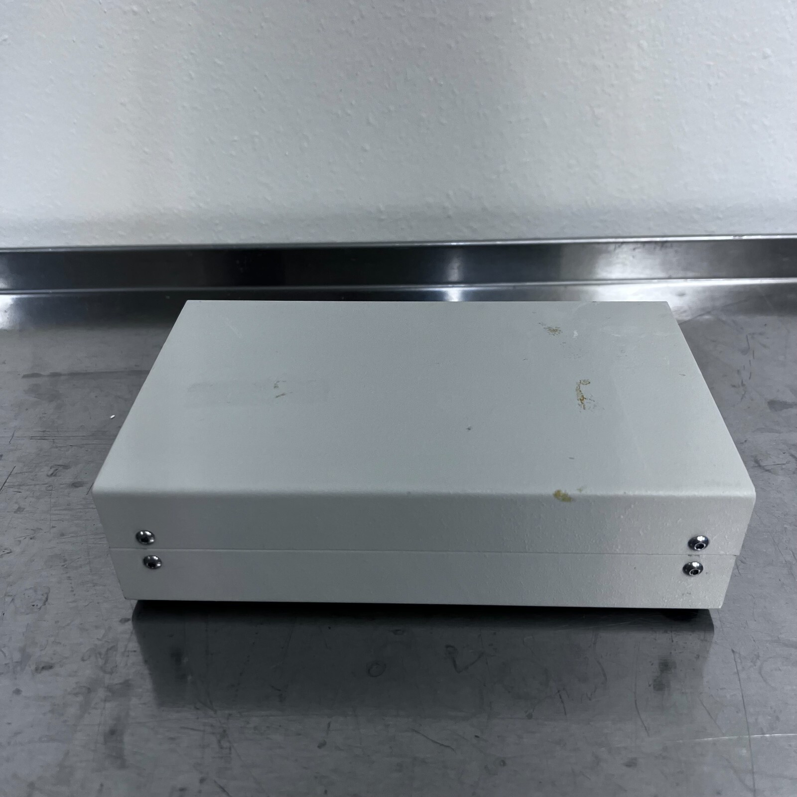 LC Packings Acurate ICP-CU LS Post-Column Flow Splitter Divides