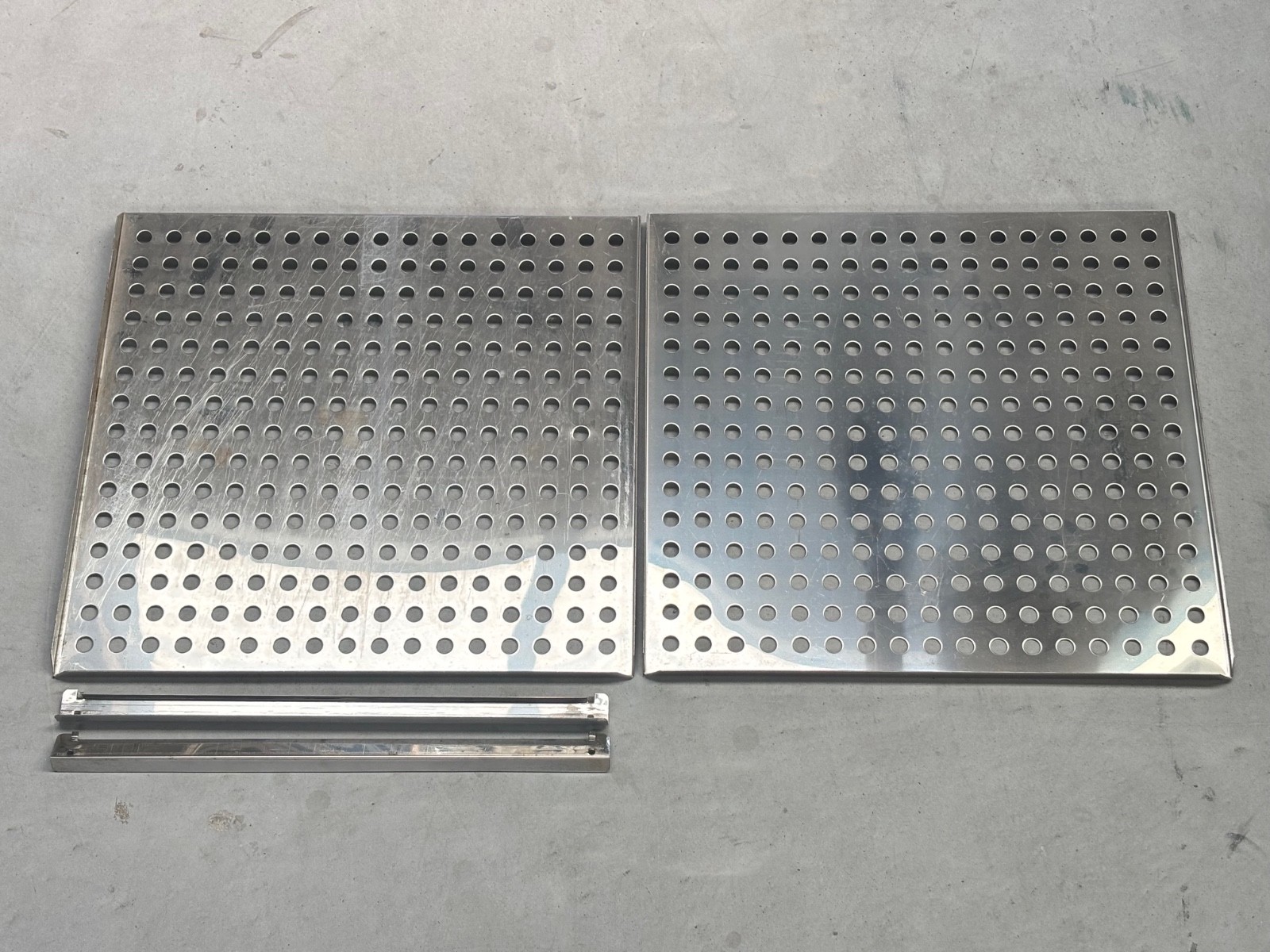 2X Stainless Lab Freezer Refrigerator Chamber Incubator Shelving (17-3/4″ x 17″)