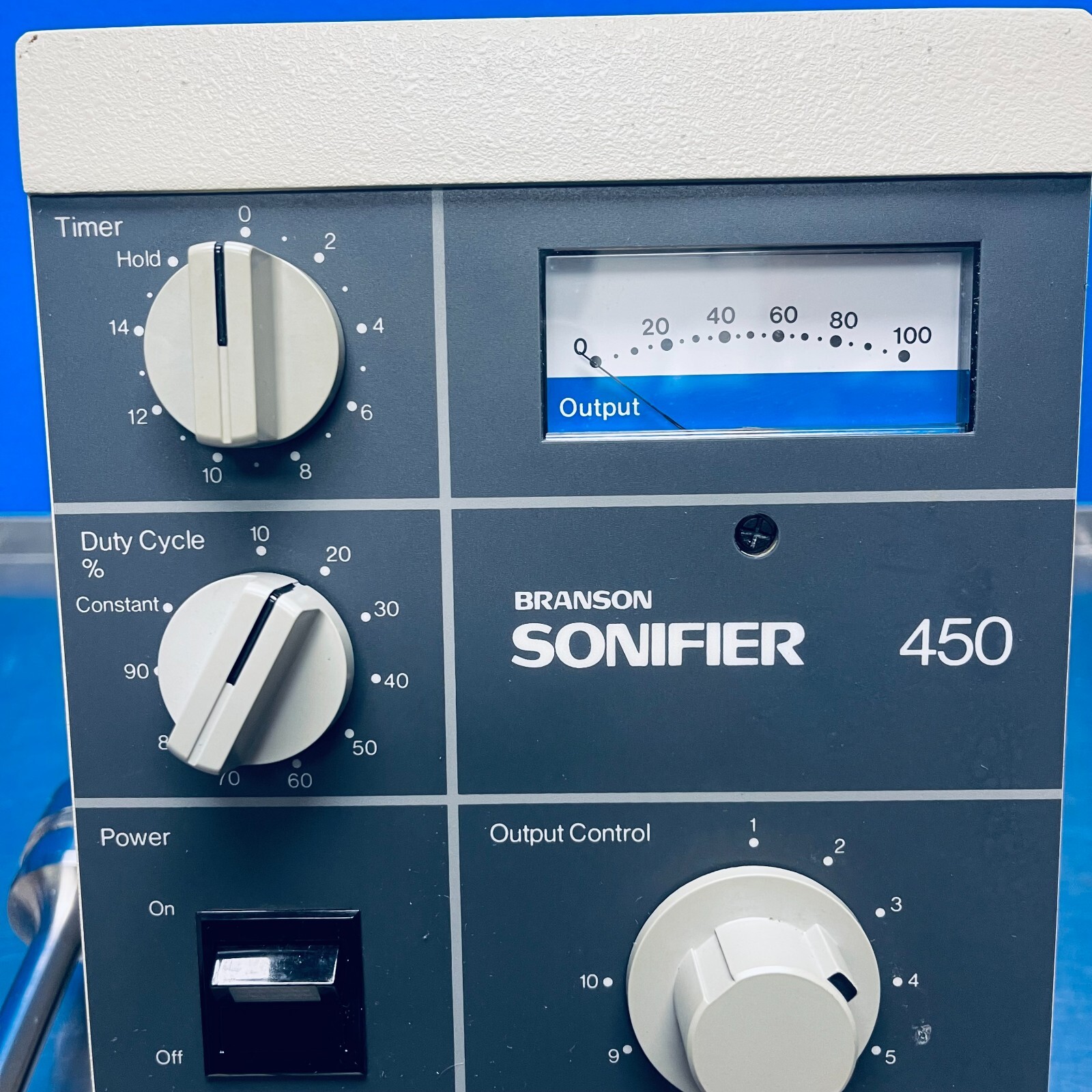 Branson 450 Sonifier Ultrasonic Processor and Cell Disruptor with Converter Horn