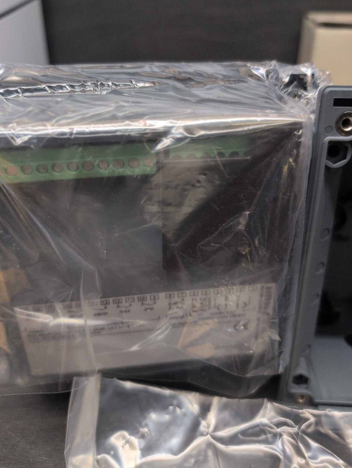 Honeywell APT4000 CC Conductivity Analyzer Module New