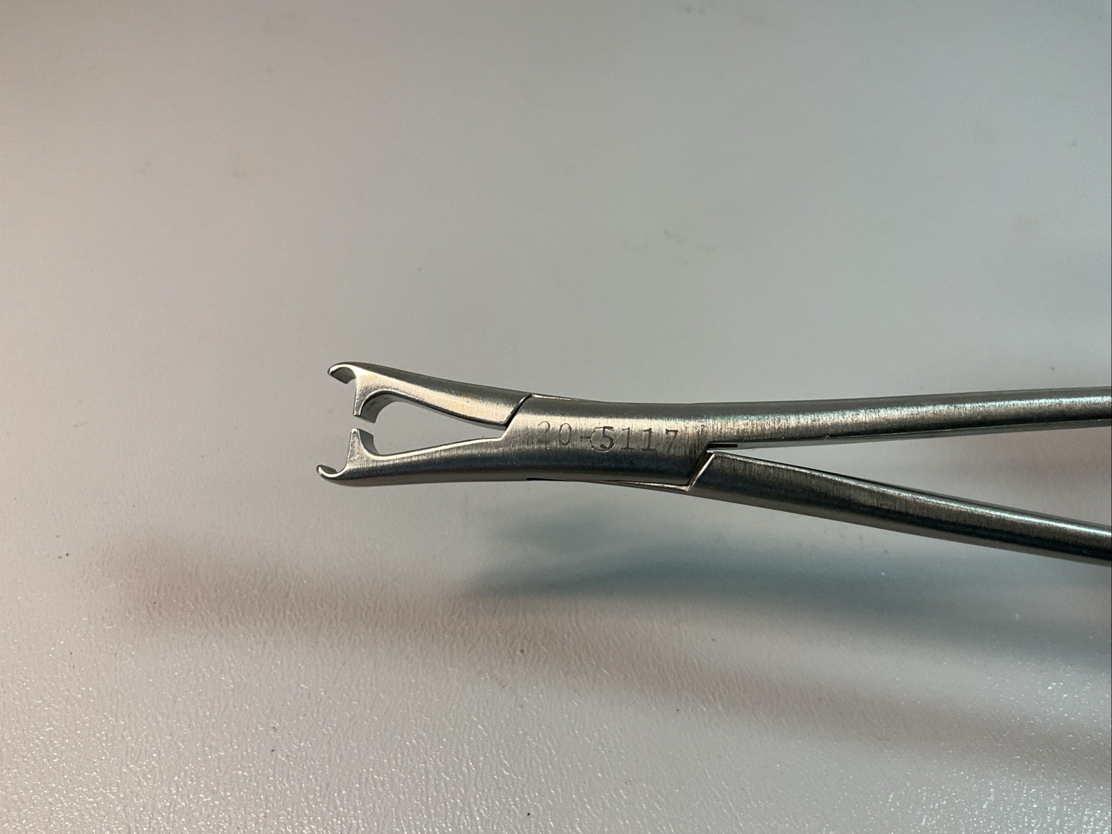 CODMAN SCALP CLIP APPLIER FORCEPS #20-5117. 6 1/4 IN. STAINLESS GERMANY(C314)