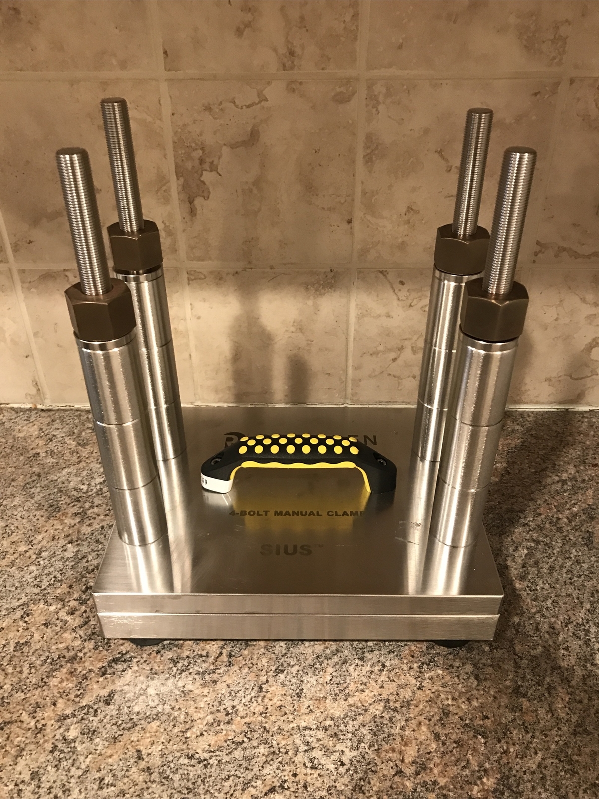 Repligen Sius 4 Bolt Manual Clamp