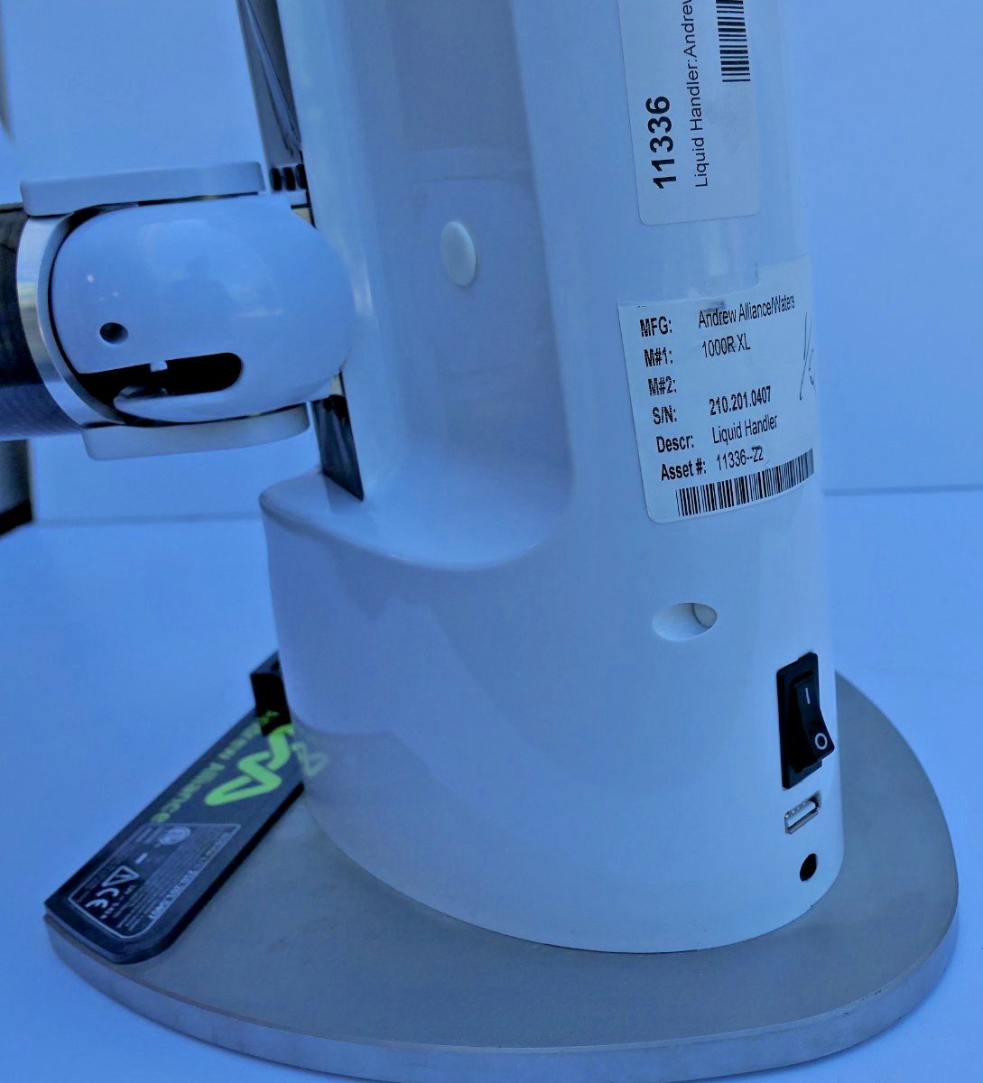 Andrew Alliance 1000R XL Lab Pipetting Robot TURNS ON – Unknown Condition