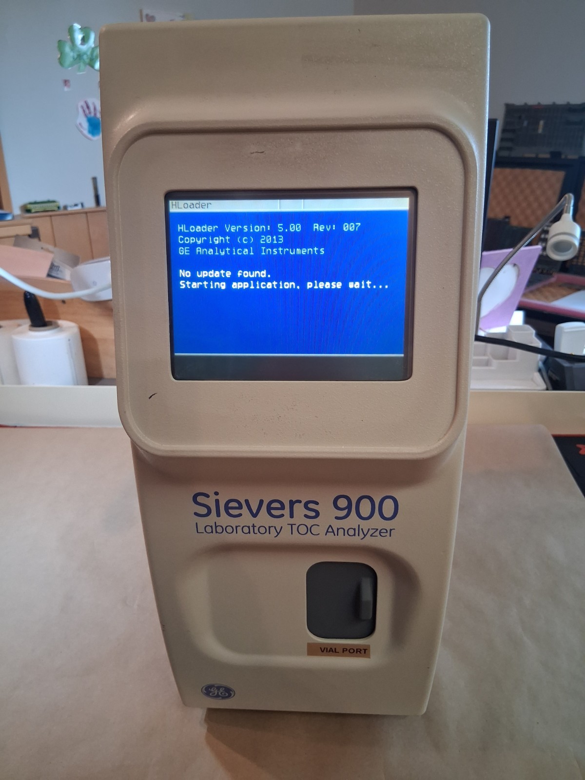 GE Sievers TOC 900 LAB Portable TOC Analyzer With Power Cable.