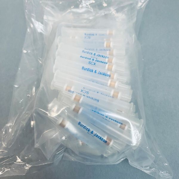 Honeywell B&J Solid Phase SCX Column 100 mg / 1.5 ml Pack of 100 Columns