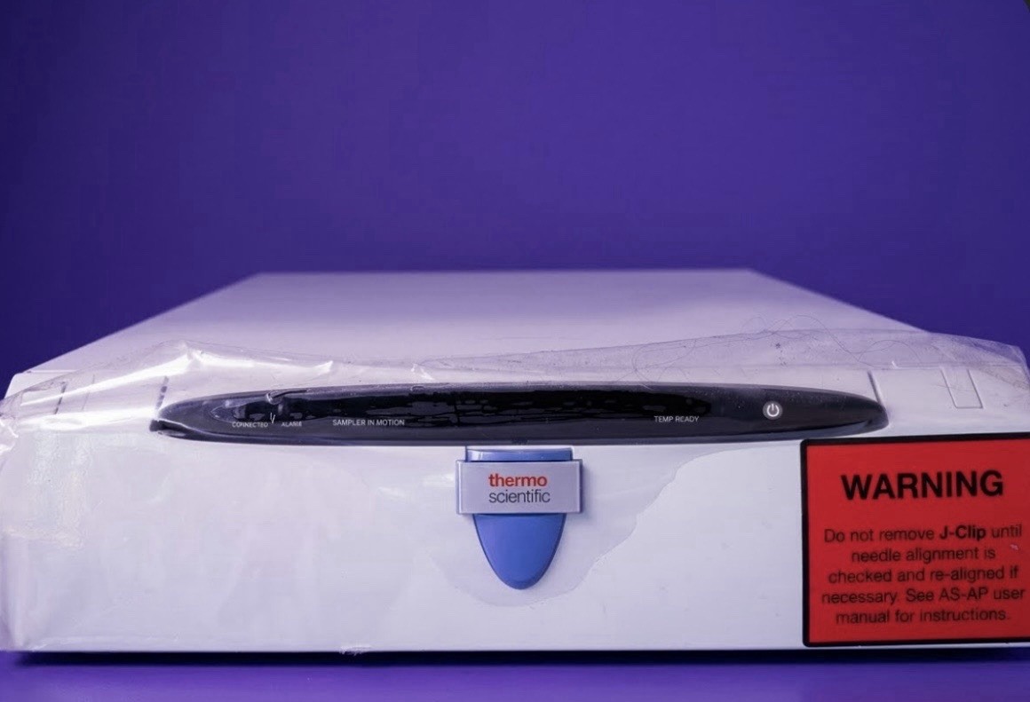 Thermo Scientific AS-AP Autosampler Biological Laboratory Equipment Component