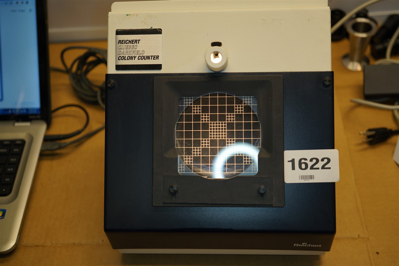 REICHERT 3325 Darkfield Colony Counter 110V AC, 100mm P/N 13332500, No Magnifier