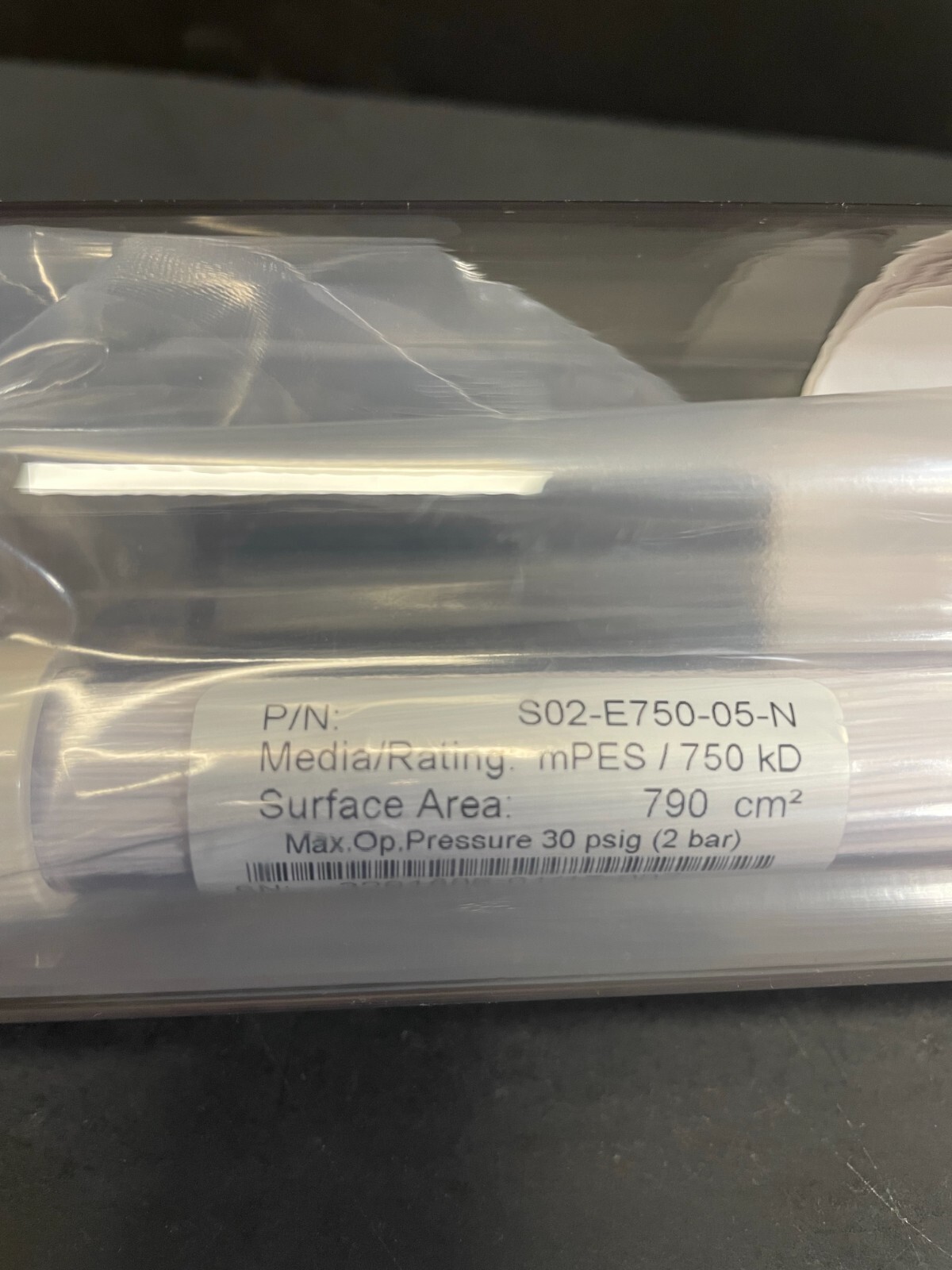 Repligen MiniKros Hollow Fiber Filter Sterile 20 cm 750 kD 1600 cm2