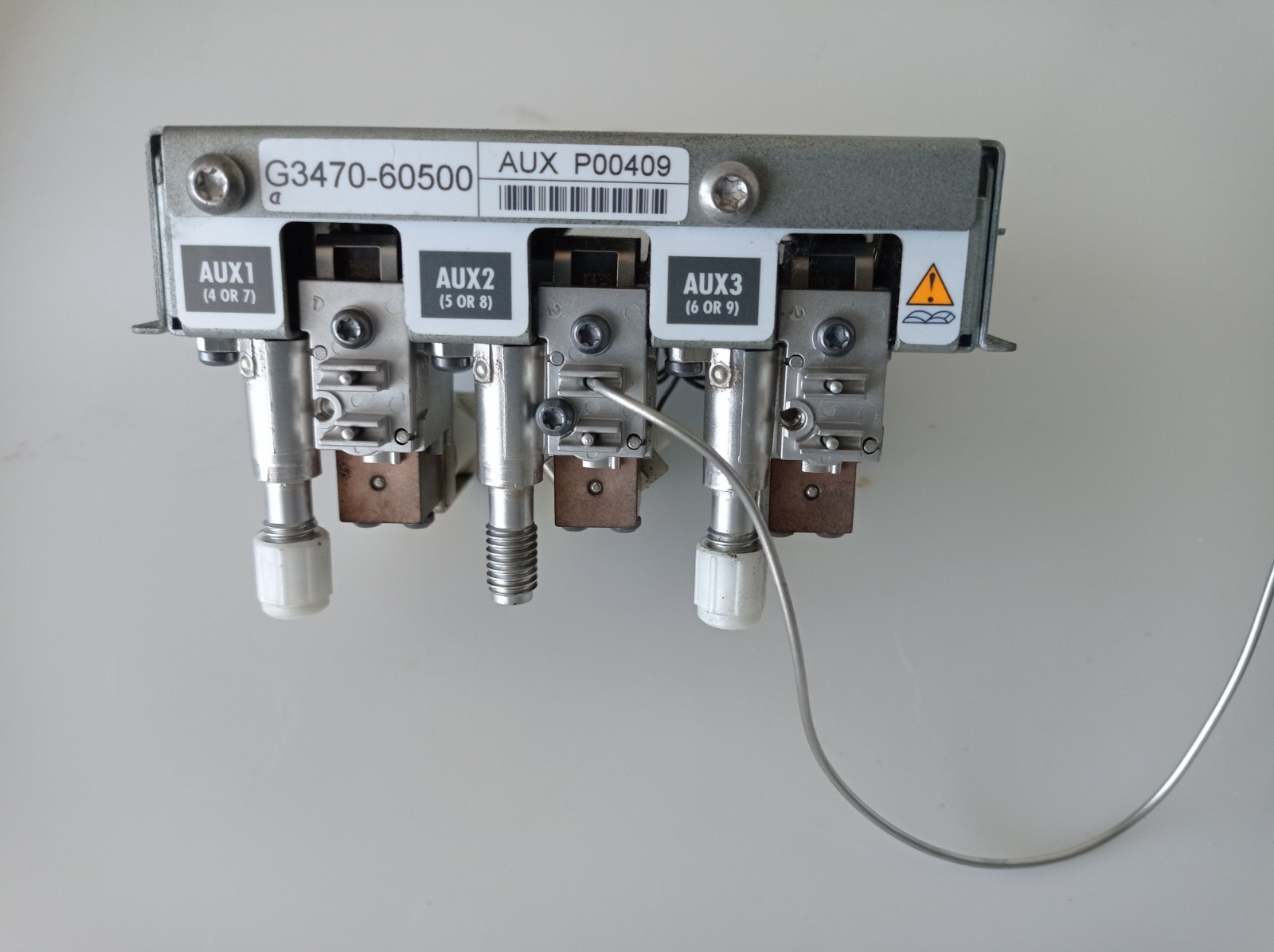 Agilent AUX EPC Flow control manifold G3470-60500