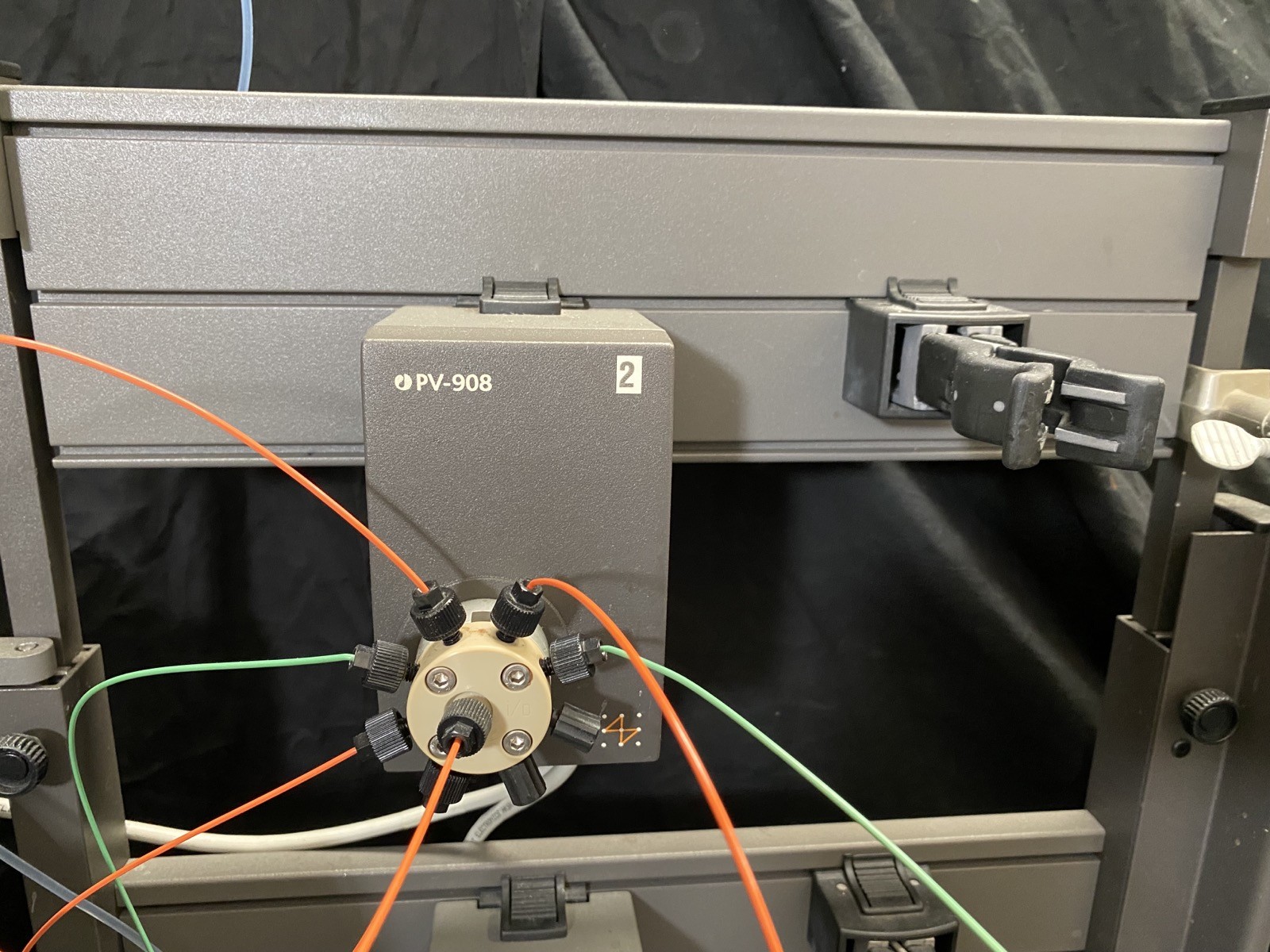 AMERSHAM BIOSCIENCES AKTA FPLC Frac-950 Cytiva CU-950 Chromatography System
