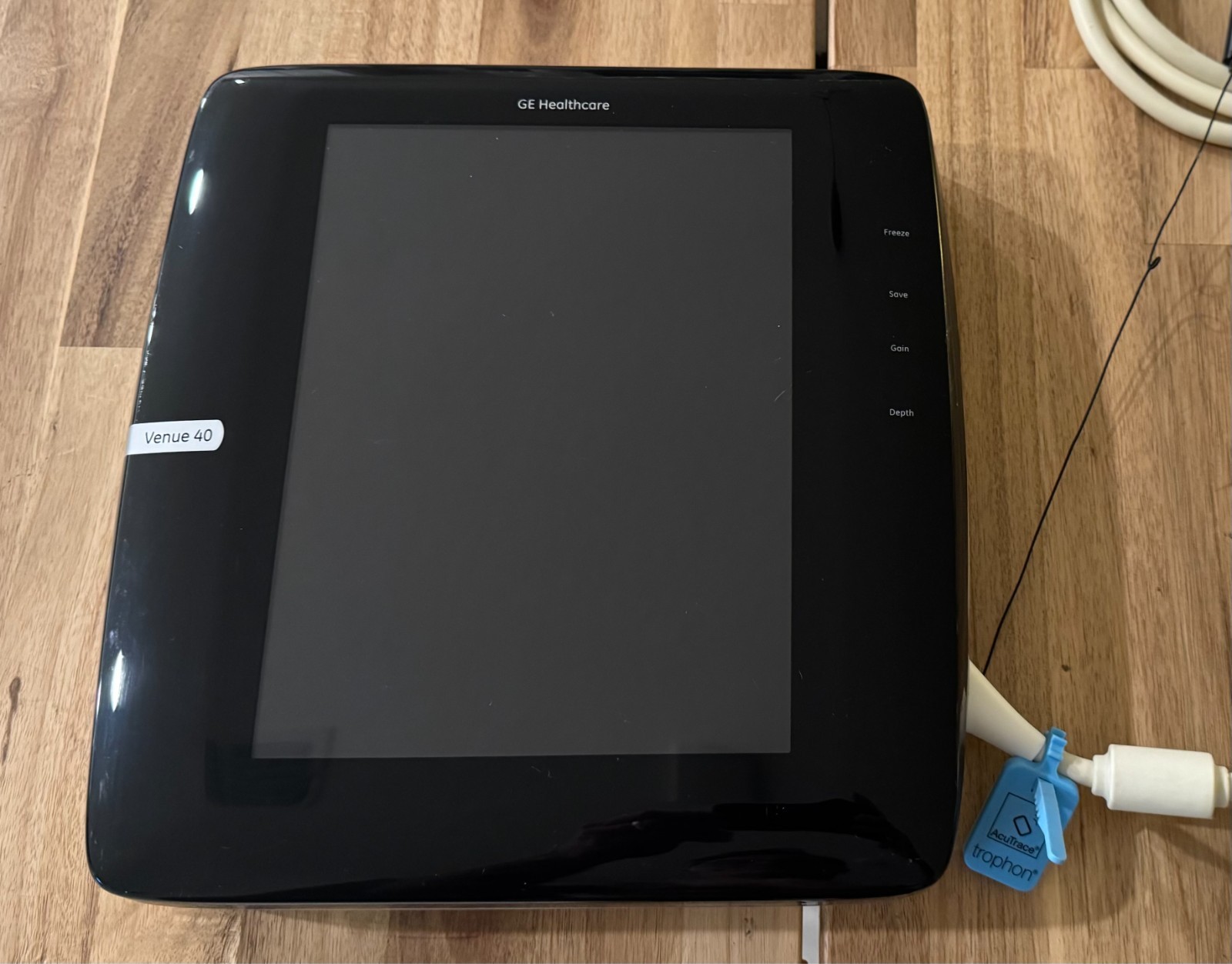 GE Venue 40 Portable Ultrasound Machine 5418778 With 12L-SC Transducer