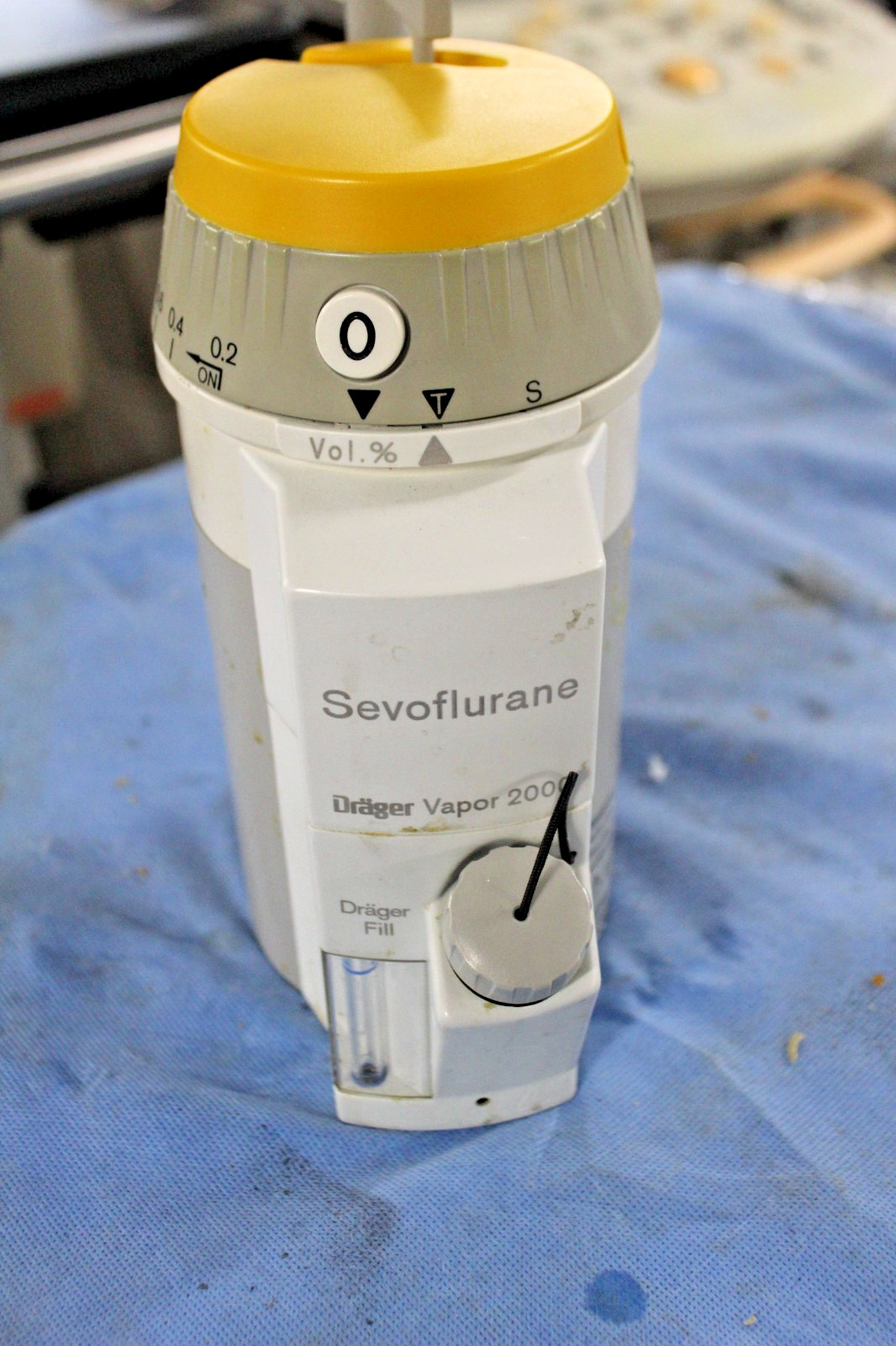 DRAGER VAPOR 2000 SEVOFLURANE VAPORIZER
