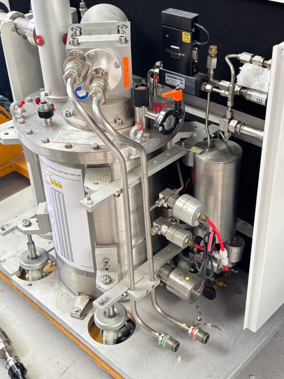 Varian #01910257 NMR Superconducting Magnet Cryostat Cold Trap, Cryogenic System