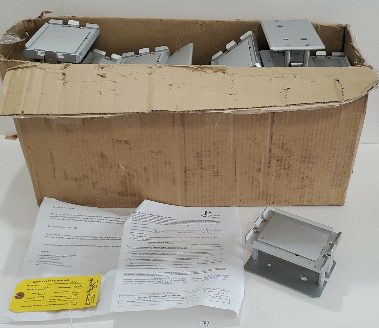 *PREOWNED* Box of 24 Perkin Elmer Part# Unknown Excess Part From Valencia Lab