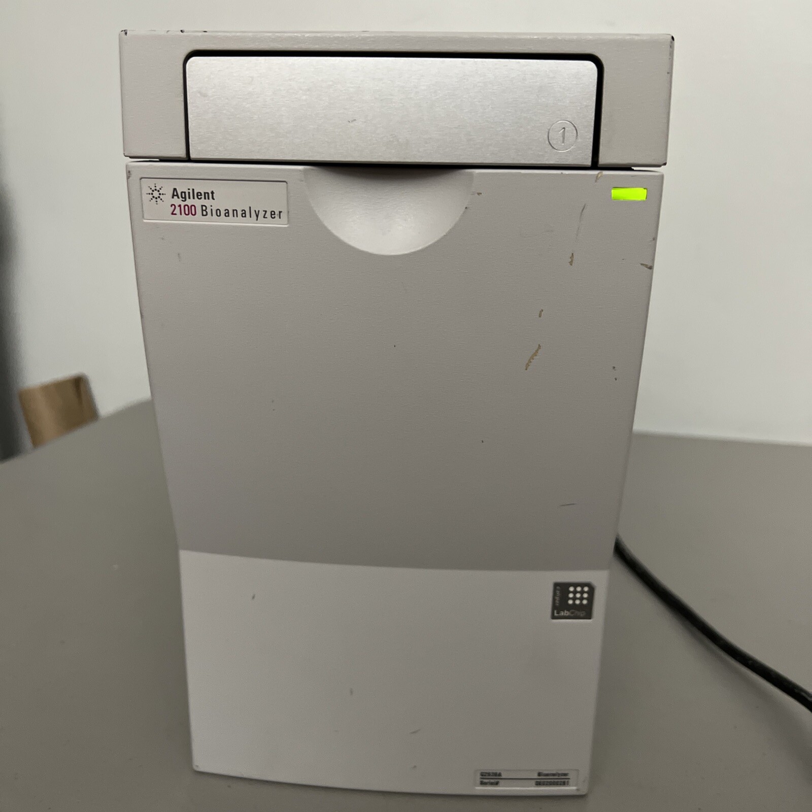 Agilent 2100 Bioanalyzer G2938A Chip Reader-WORKING