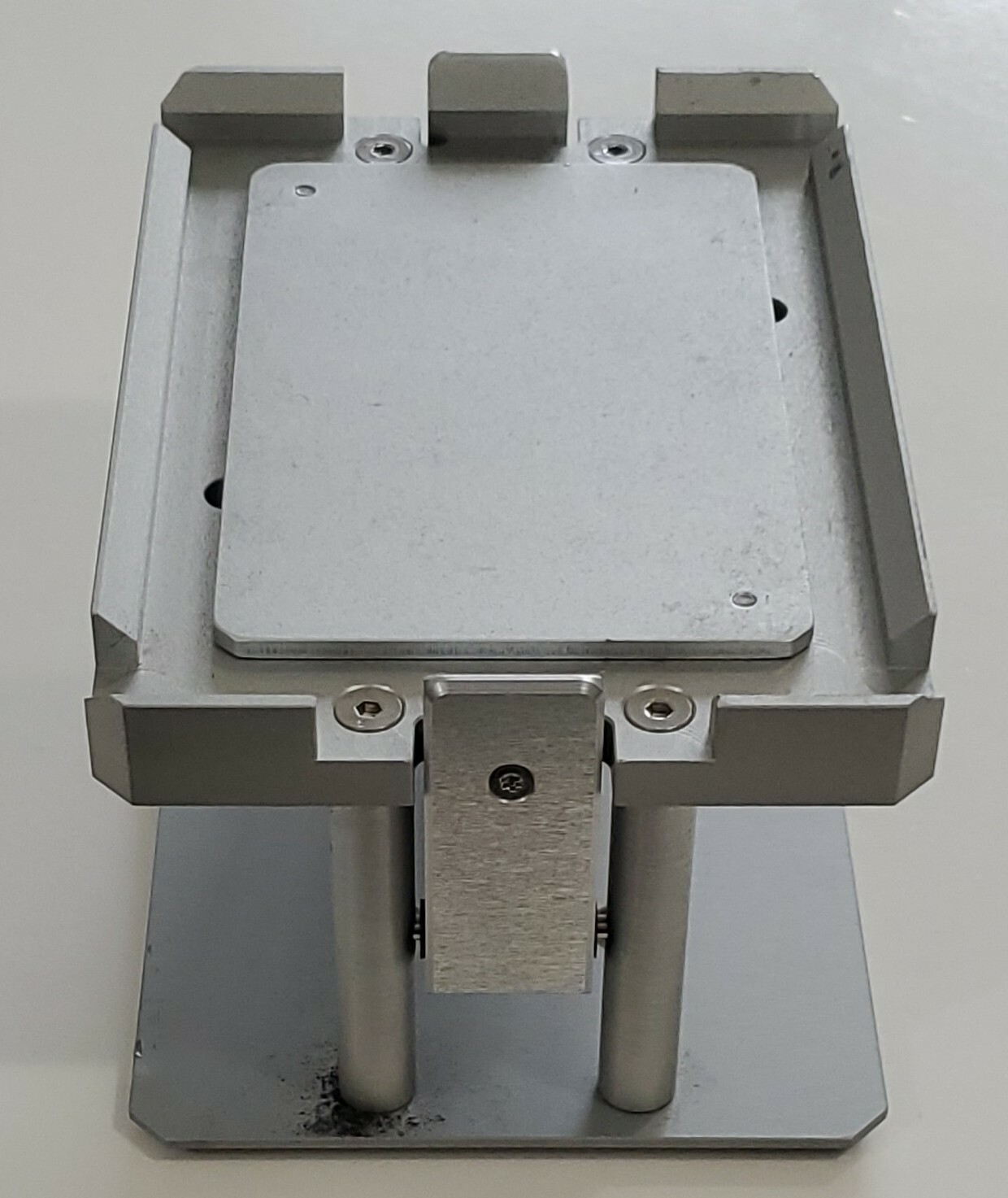 *PREOWNED* Box of 24 Perkin Elmer Part# Unknown Excess Part From Valencia Lab