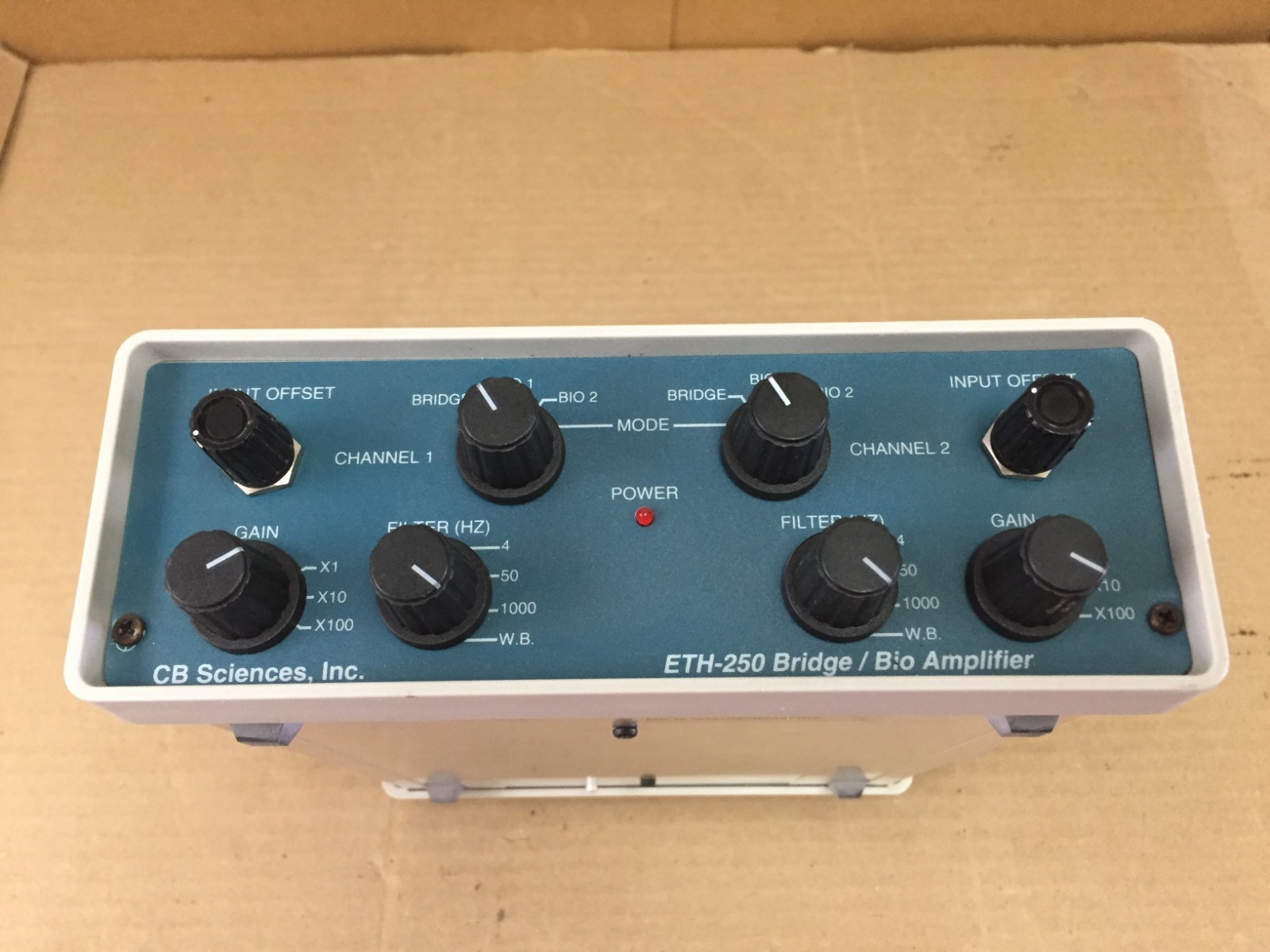 CB Sciences ETH-250 Bridge/Bio Amplifier No Power Cord Untested