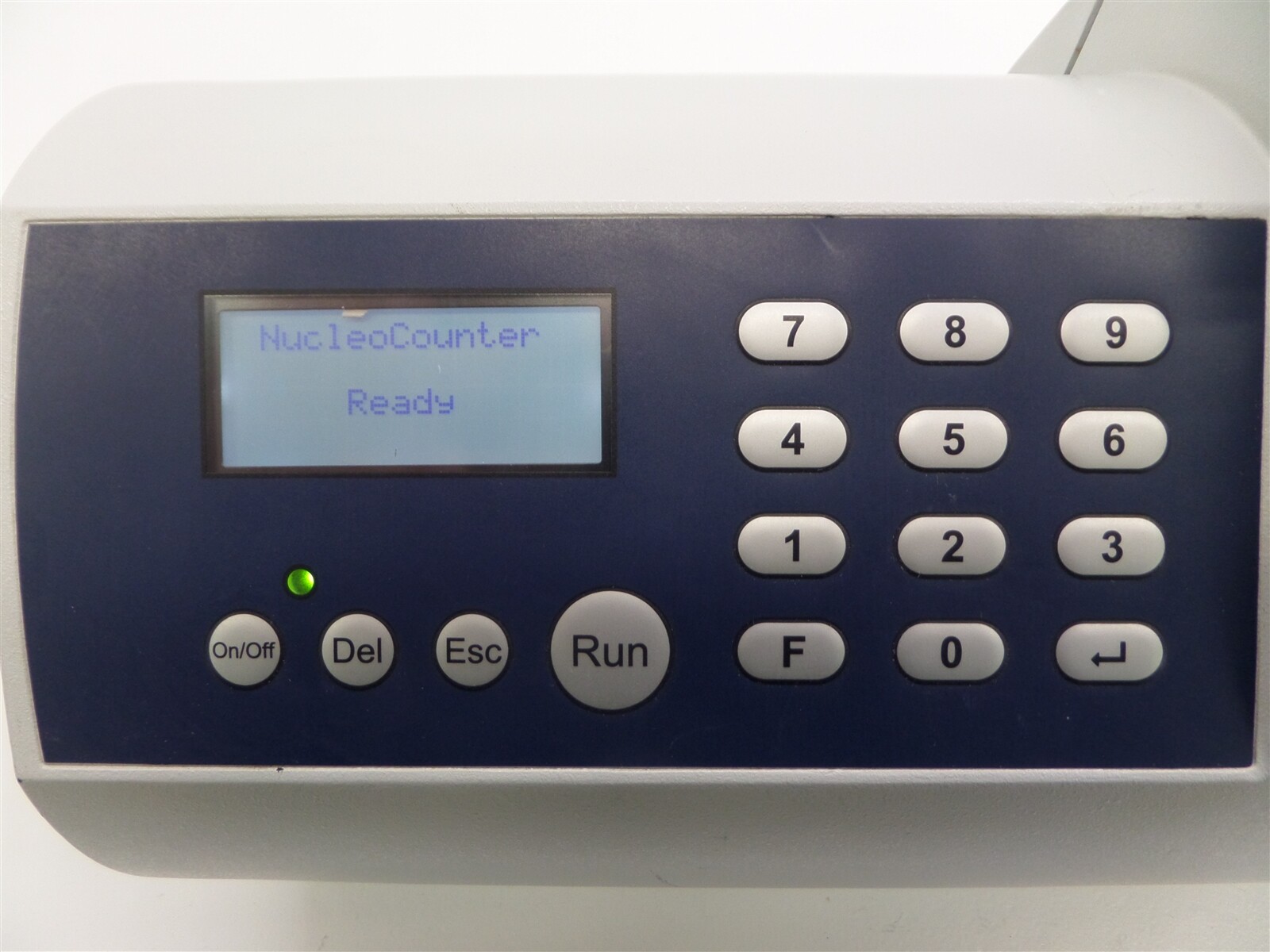 New Brunswick Scientific 900-0003 NucleoCounter Automated Cell Colony Counter