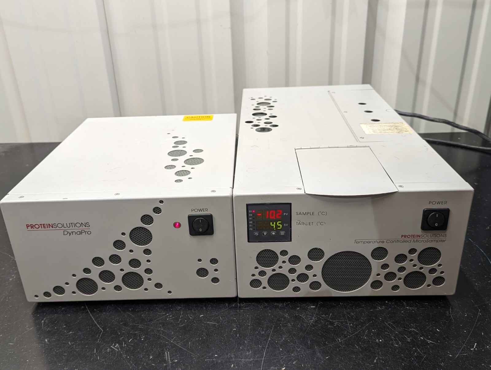 Protein Solutions DynaPro 99-D-15 & Temperature Controlled Microsampler LSRTC40