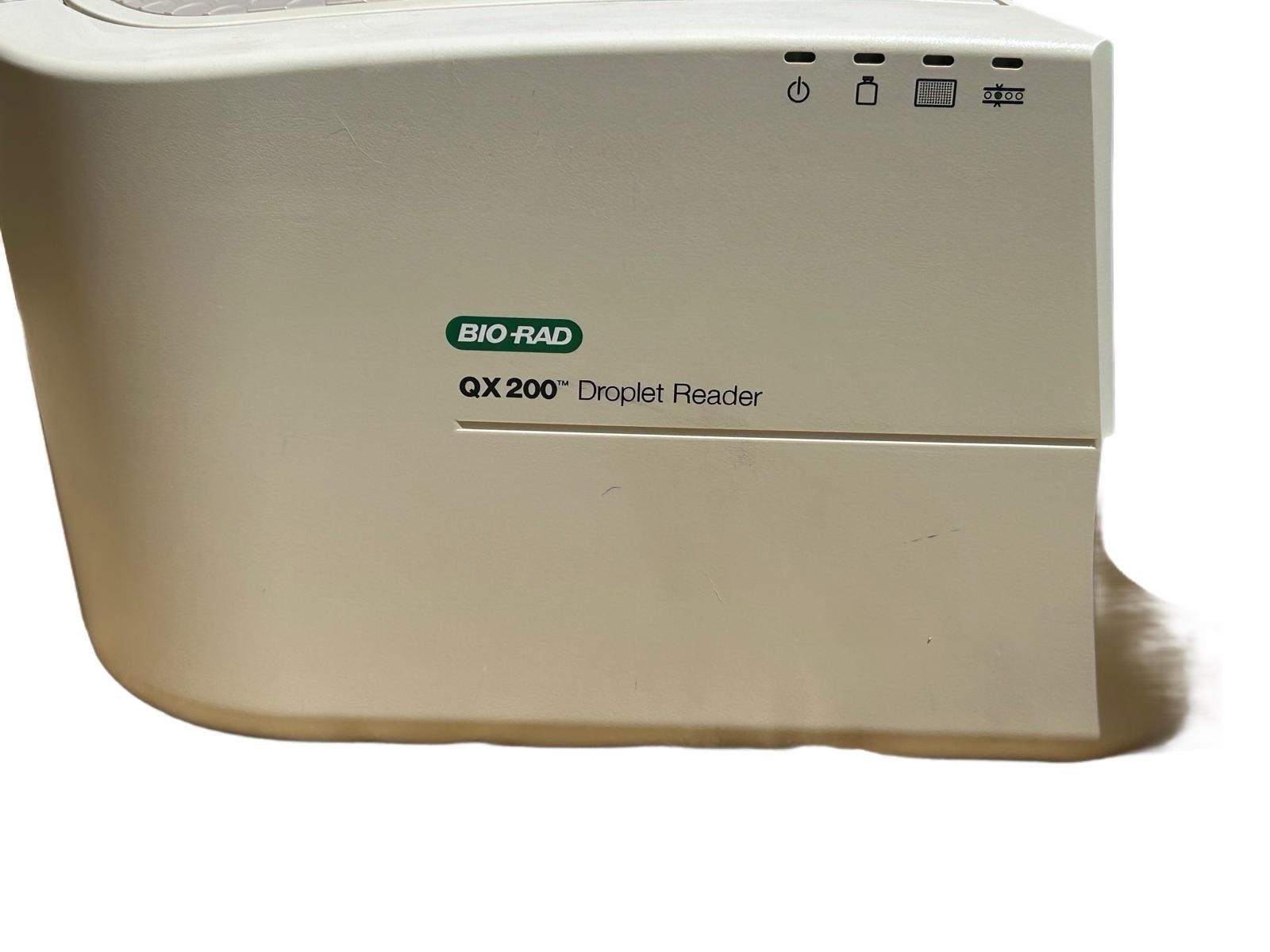 BIO RAD QX 200 Droplet Reader . .