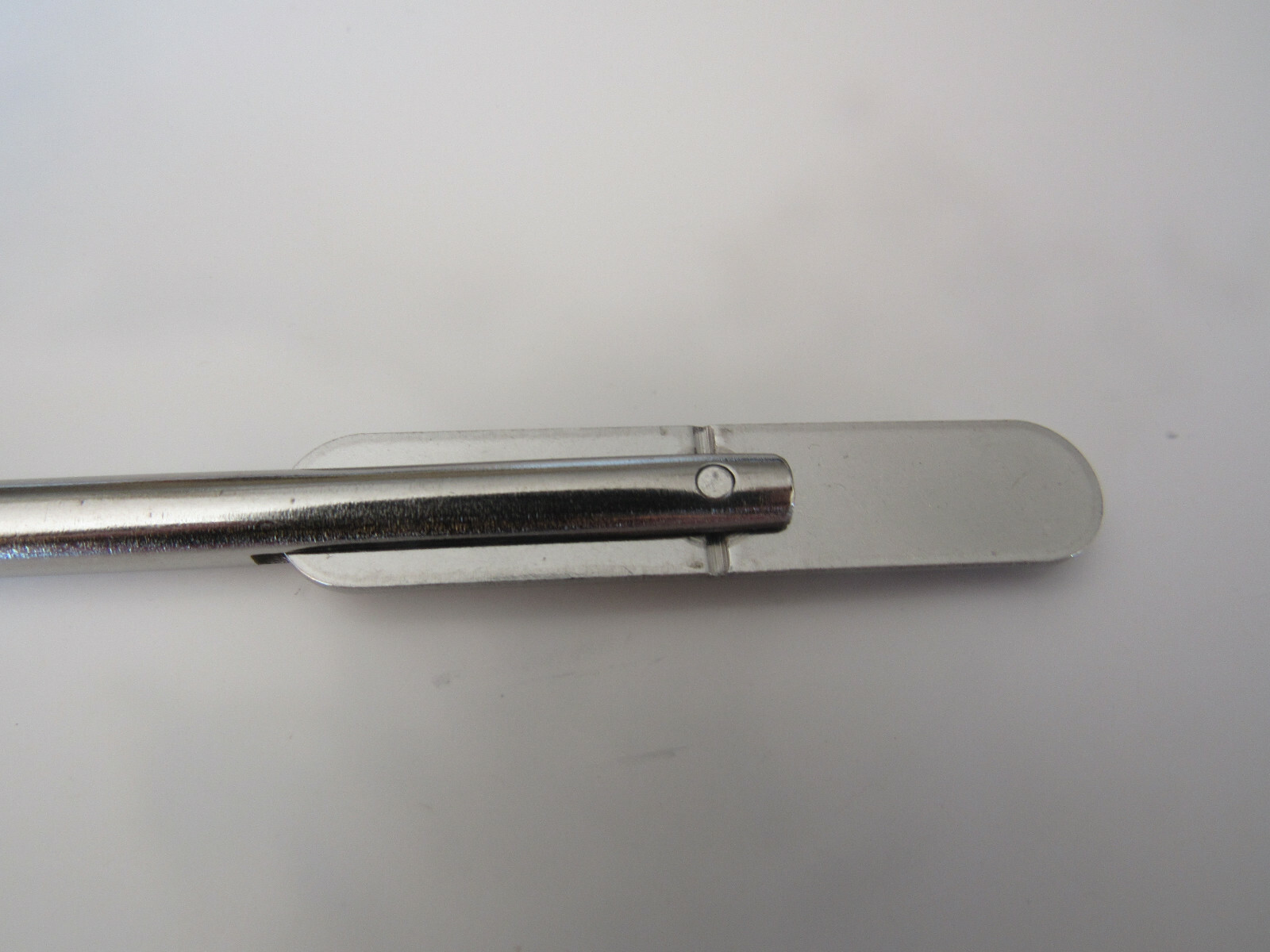V. Mueller Weisenbach Forceps 6″ Instrument Holder Stringer SU-2974 Germany