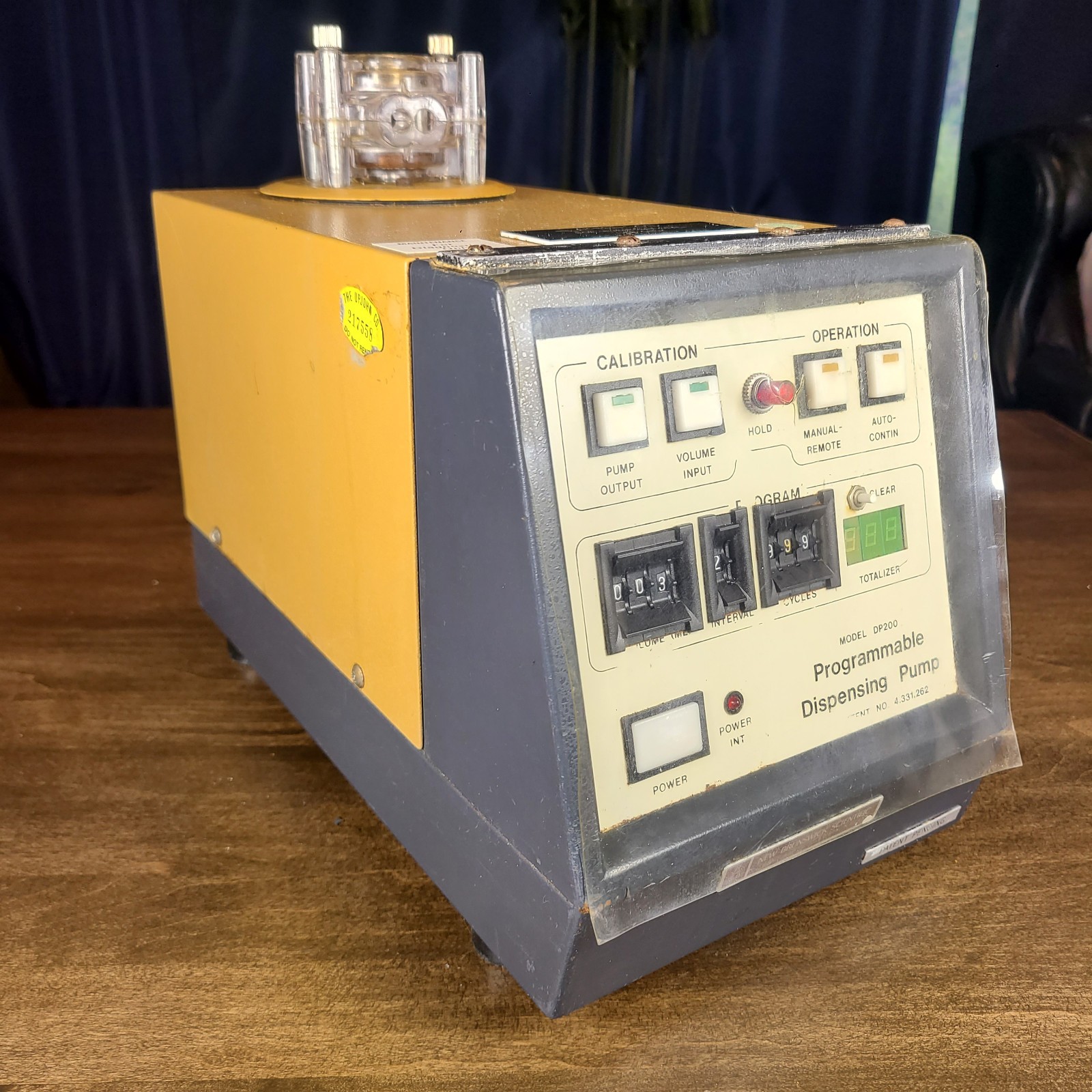 New Brunswick Scientific DP-200 Programmable Dispensing Pump Masterflex 7017-20