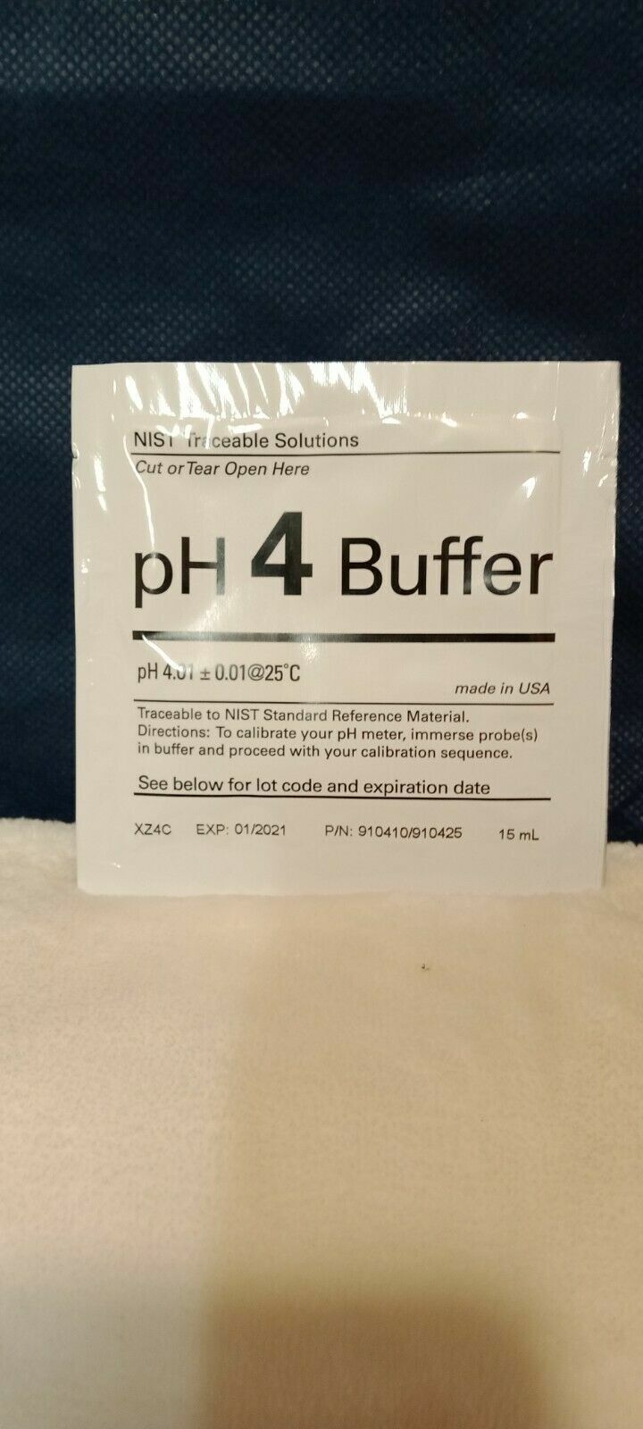 Thermo/ Scientific /910425/ pH 4/ Buffer/ Reference/ Standard Solution/BOX OF 25